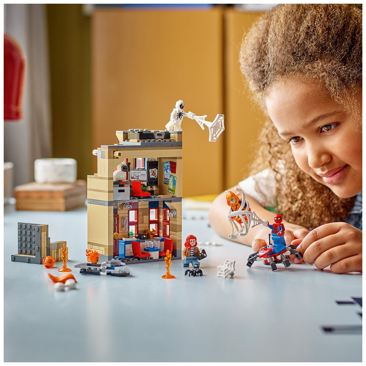 LEGO Marvel Spider-Man Peter Parker’s Apartment 76317, 394 Pieces, Minifigures Included - SuperSaverAU - view 2