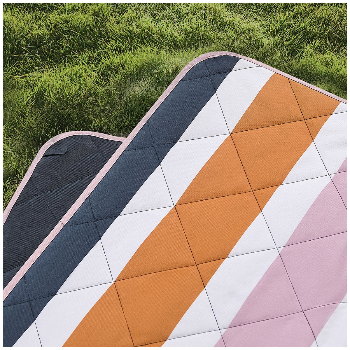 Hunter Outdoor Picnic Blanket, Block Stripe Blue, 152 x 183 cm, Water Resistant, Tent Loops - SuperSaverAU - view 10