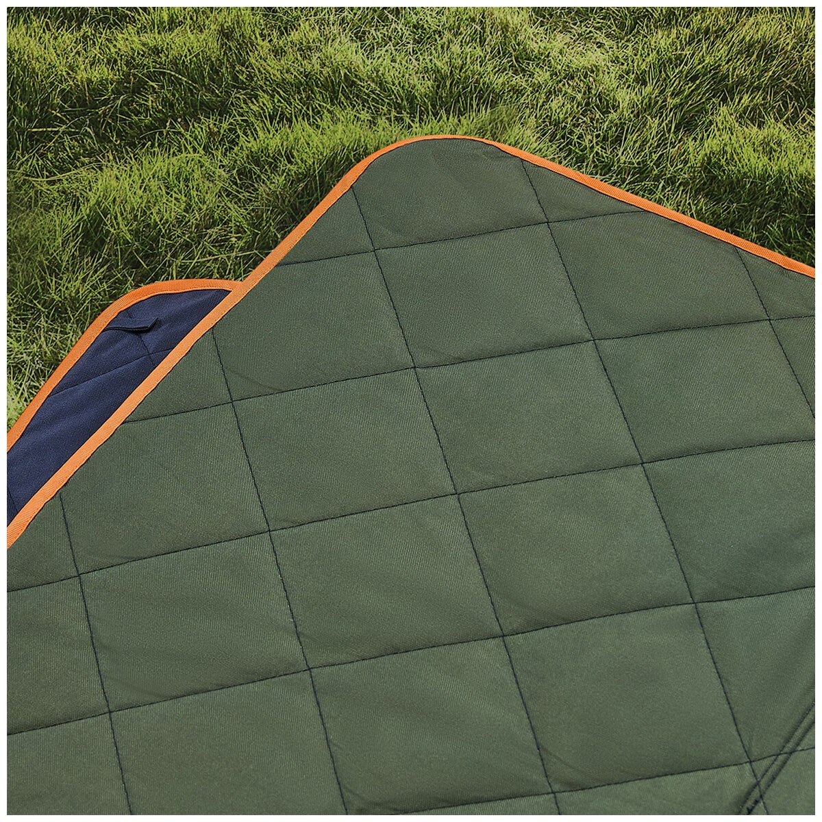 Hunter Outdoor Picnic Blanket 152 x 183 cm Cypress Block Green Water Resistant - SuperSaverAU - view 10