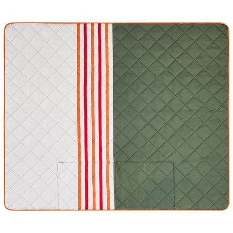 Hunter Outdoor Picnic Blanket 152 x 183 cm Cypress Block Green Water Resistant - SuperSaverAU - view 1