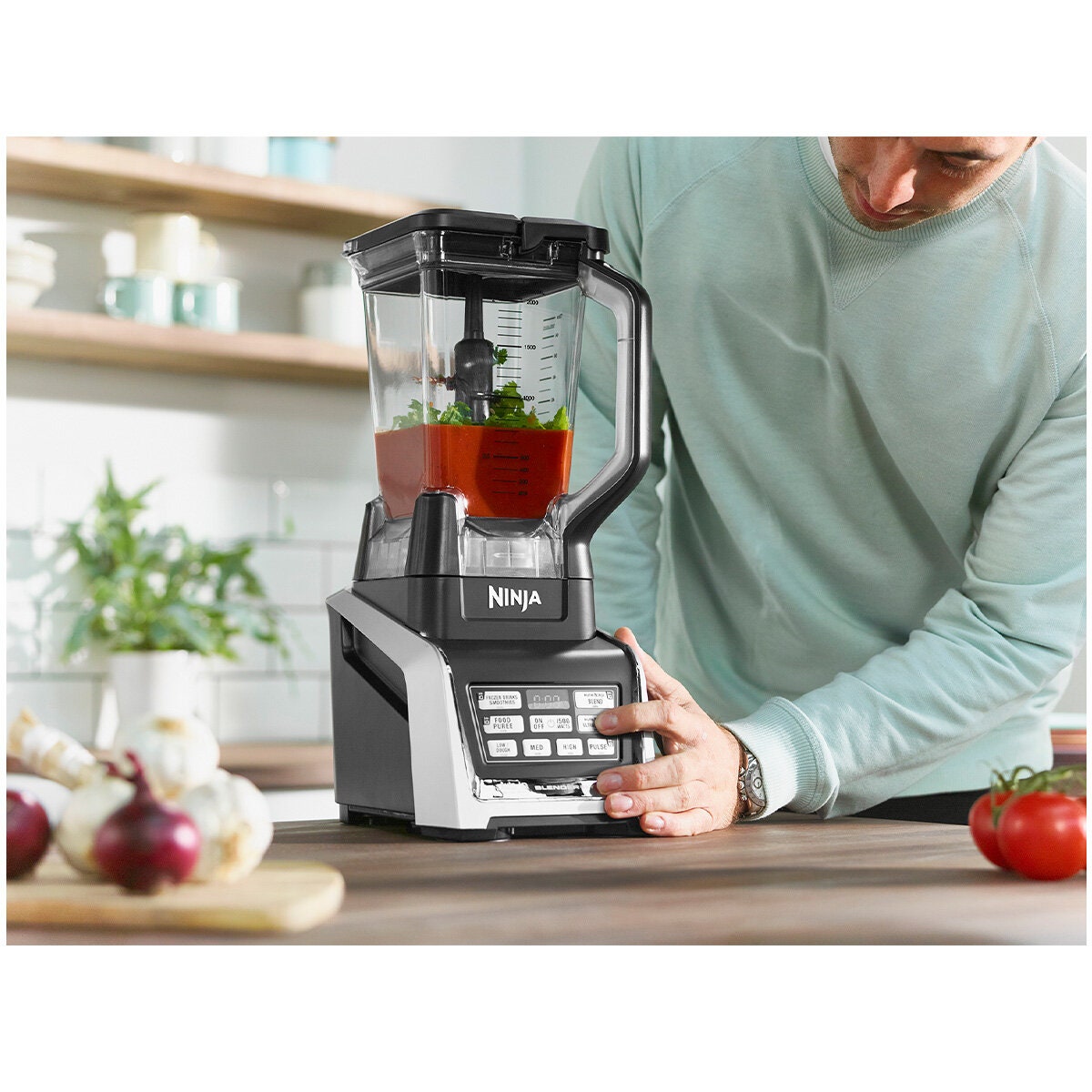 Ninja Blender System with Auto-iQ 1500W - 2.1L Pitcher and 1.8L Food Processor Bowl - Black - BL682