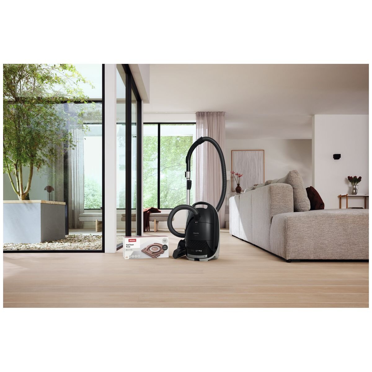 Miele CO HyClean Pure dustbags XXL pack of 16 for Guard M1 vacuum cleaners - 12695230