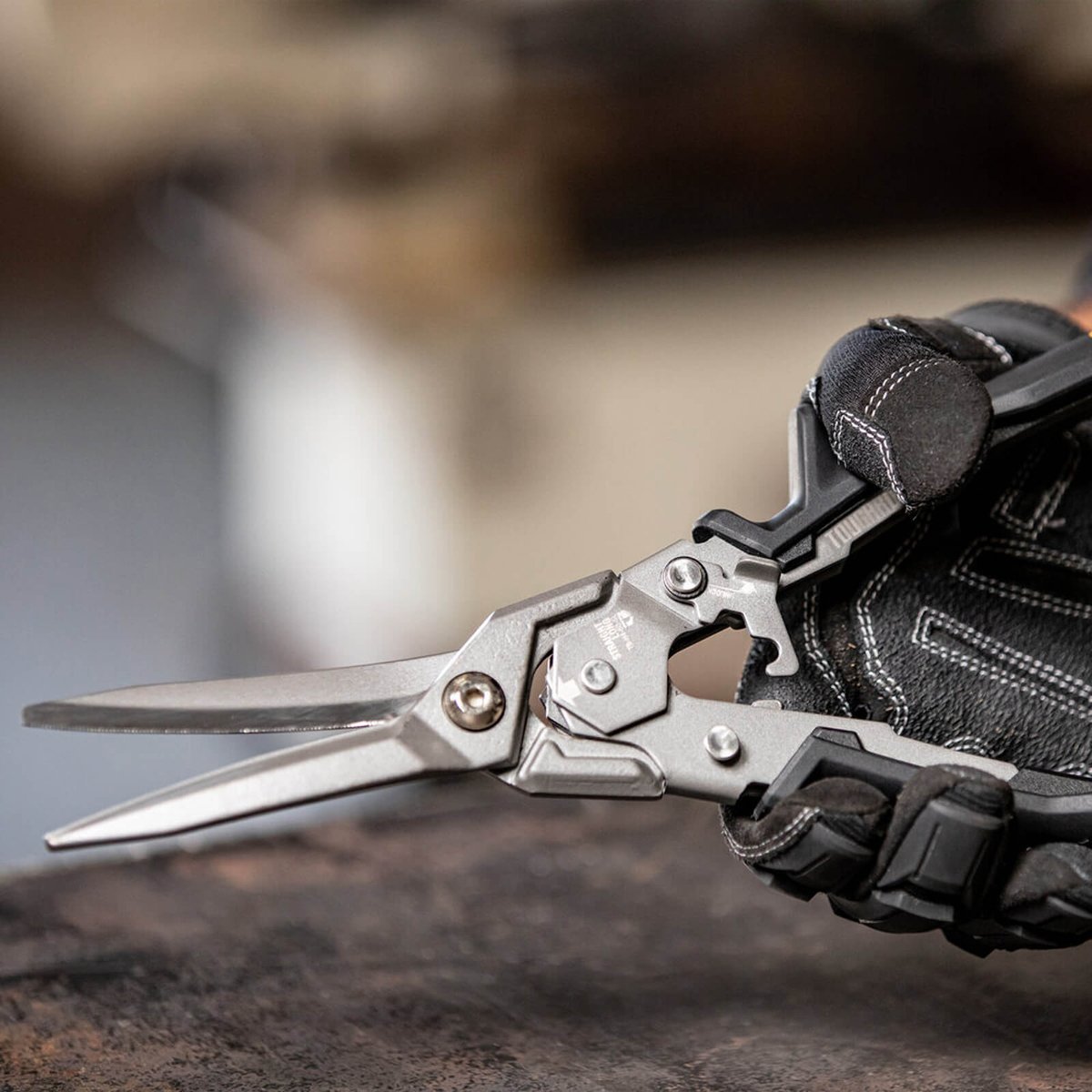 ToughBuilt 300mm Cr-Mo Straight Long Cut Aviation Snips for Sheet Metal