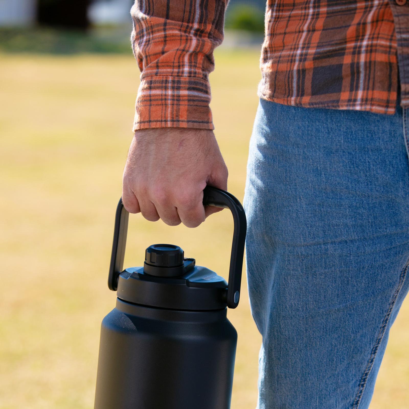 OZtrail 2.5L 18/8 Stainless Steel Insulated Drink Jug Matte Charcoal