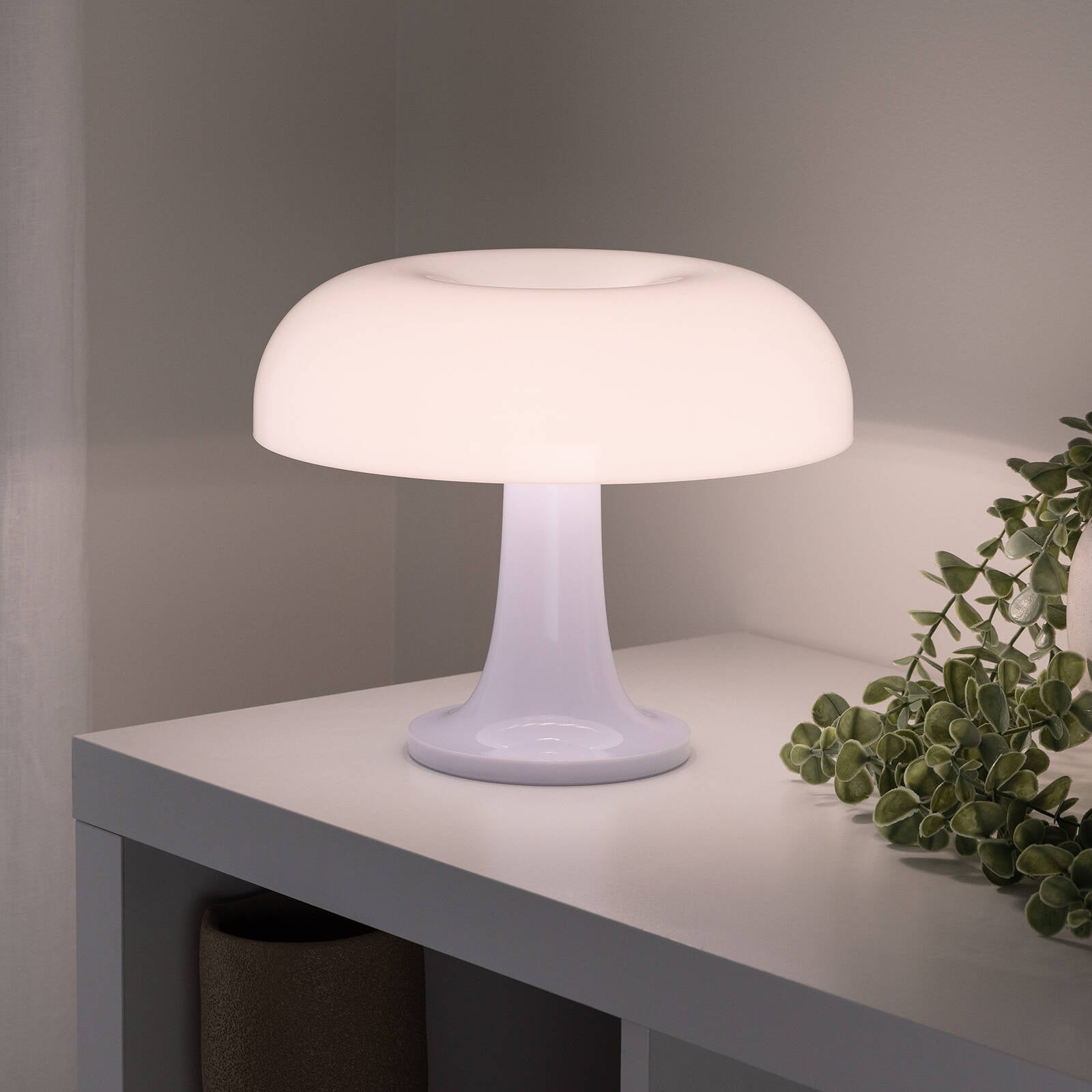 Astin Sinclair Dimmable Mushroom Table Lamp White 4W LED Indoor ATBL161WH