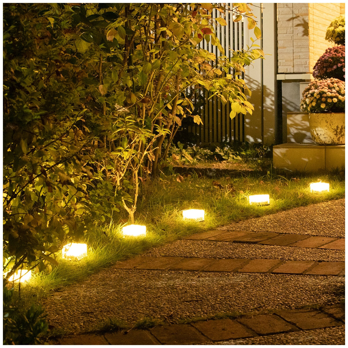 Dais Solar Brick Light 6 Pack Warm, 8 Hours Runtime, Glass Cover, 70mm Size - SuperSaverAU - view 5