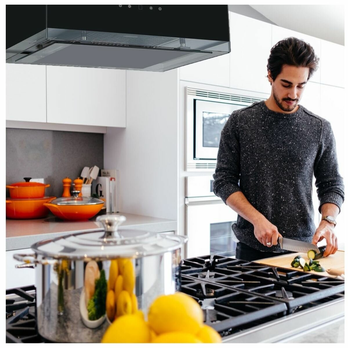 Linarie 50cm Island Rangehood - 700m³/h, 3 Fan Speeds - Black Glass Finish, Touch Controls - RAHID50BG