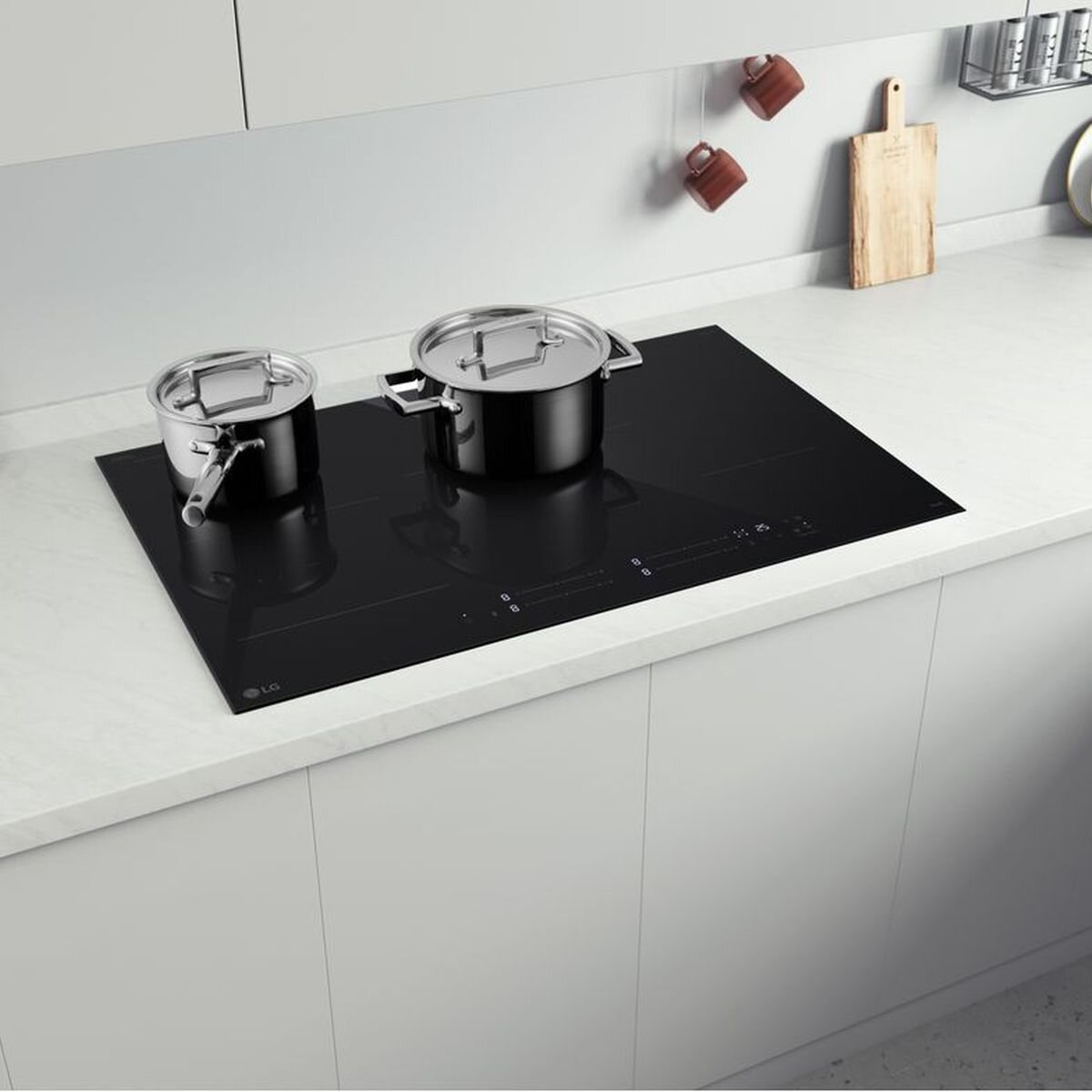 LG Series 7 80cm induction cooktop - four zones with one Flexi Zone - 3.7kW power boost - BCI807T4BG