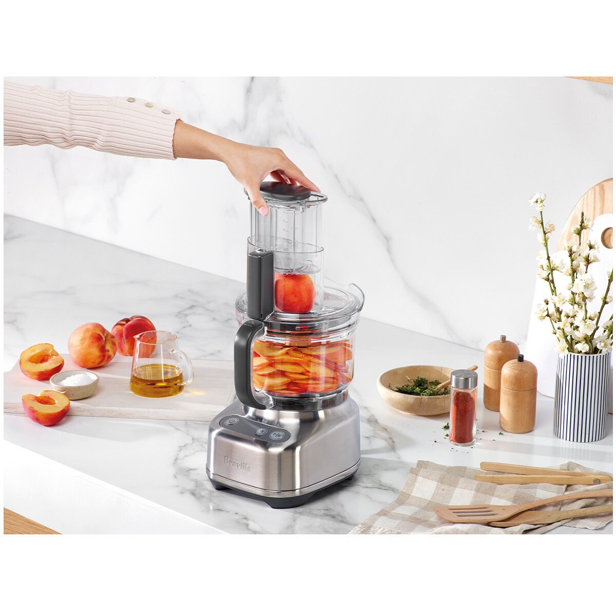 Breville the Kitchen Wizz 9 food processor - 605W, brushed stainless steel, 120mm feed chute - BFP610BSS