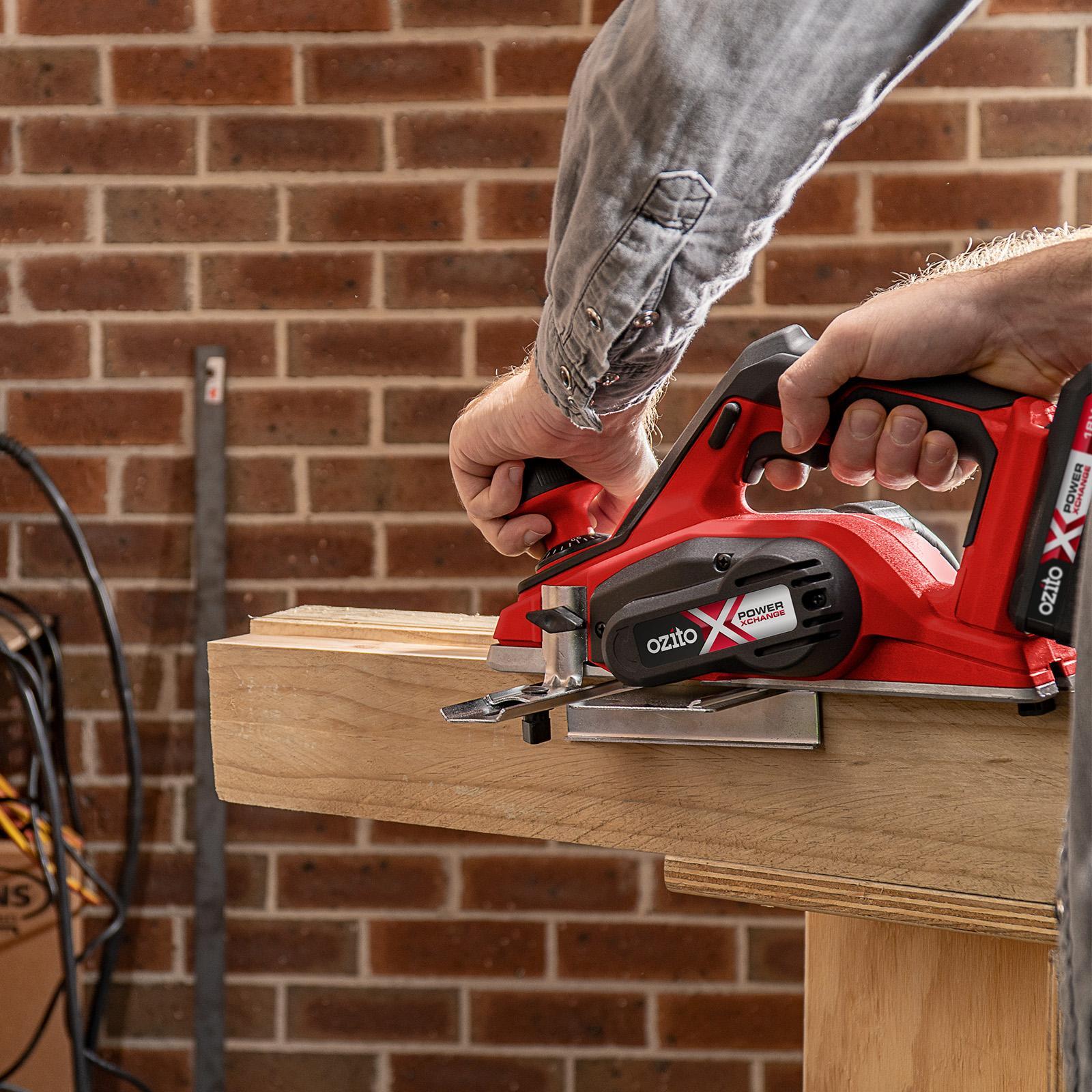 Ozito PXC 18V 82mm Cordless Planer Skin Only PXPLS-082