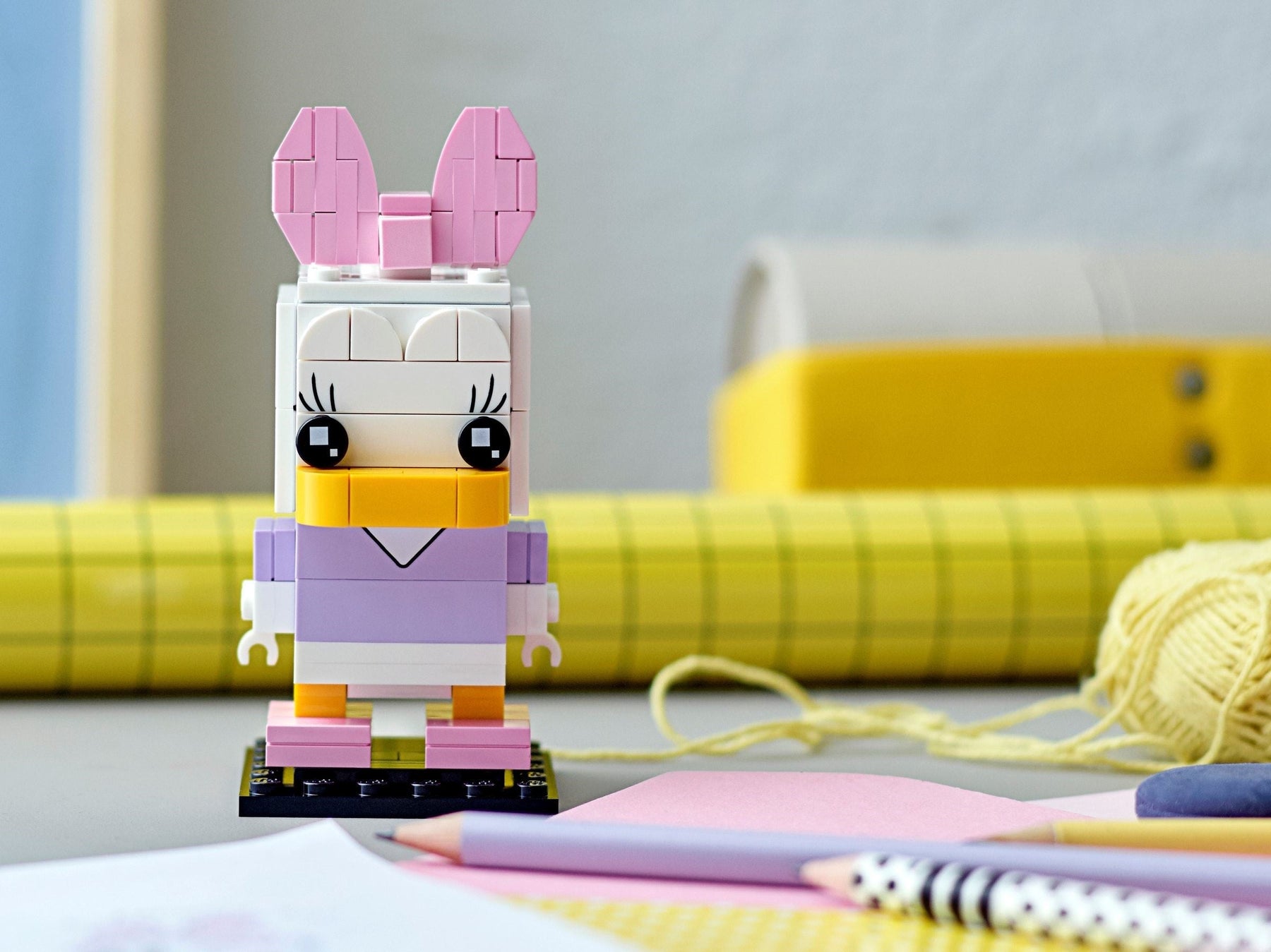 LEGO BrickHeadz Series 40476 Daisy Duck- Auzzi Store