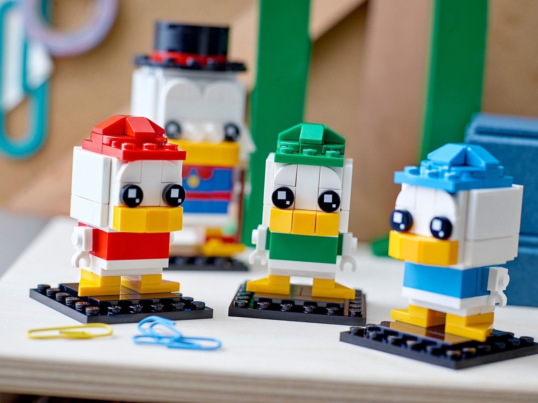 LEGO BrickHeadz Series 40477 Scrooge McDuck, Huey, Dewey & Louie- Auzzi Store