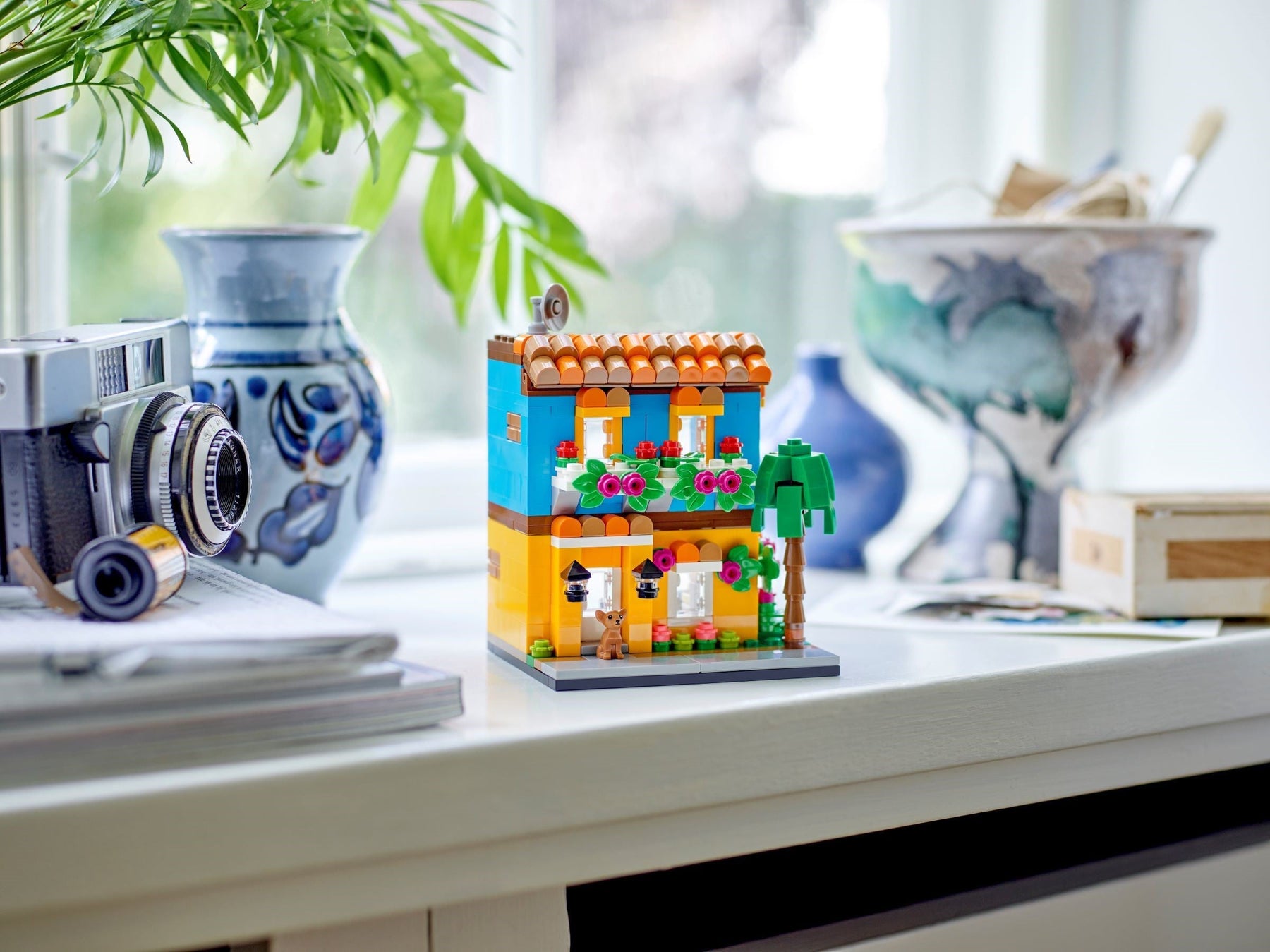 LEGO 40583 Houses of the World 1 Set - SuperSaverAU - view 3