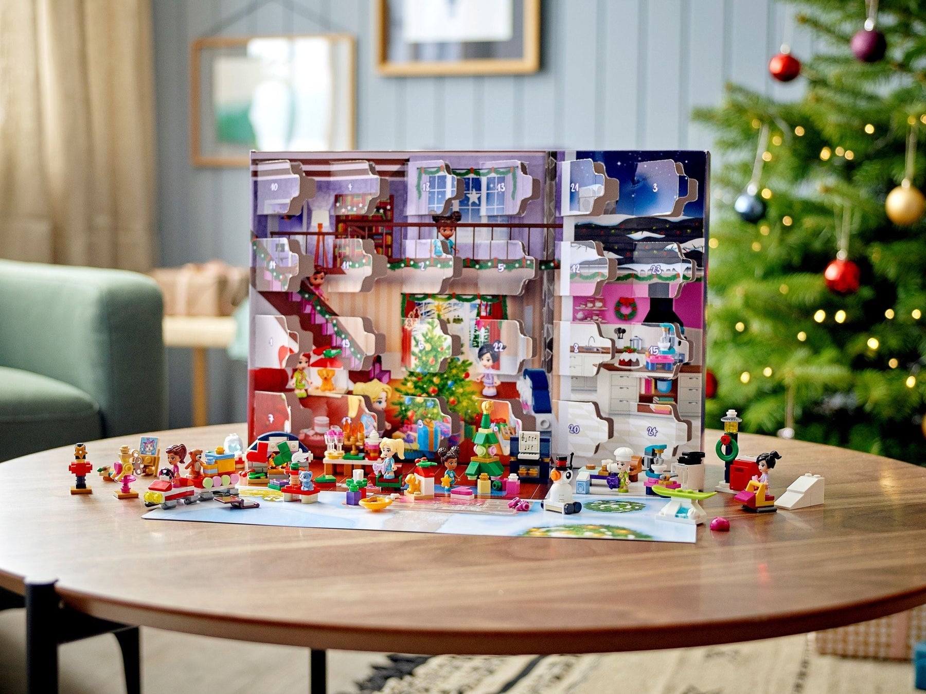 LEGO 41690 Friends Advent Calendar: Christmas Countdown Fun - SuperSaverAU - view 3