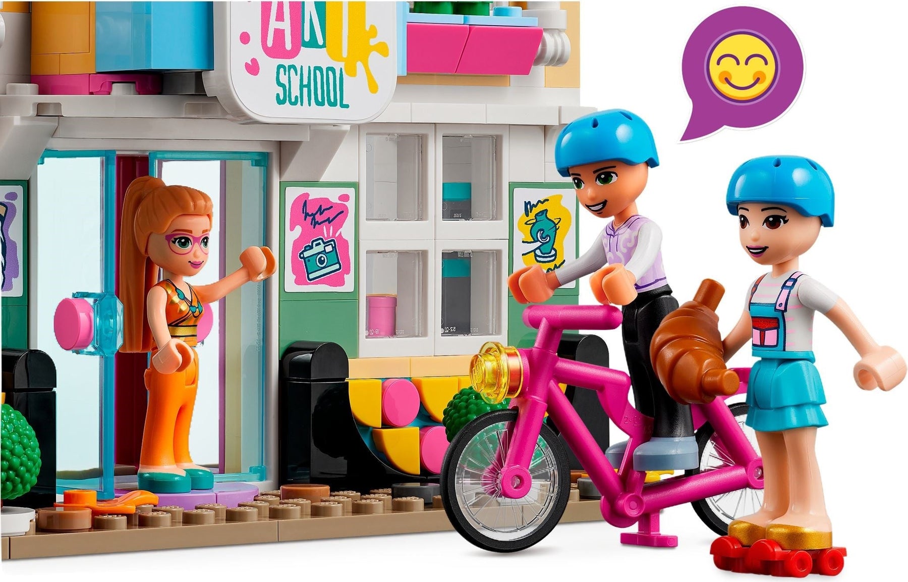 LEGO Friends Emma’s Art School 41711 - SuperSaverAU - view 3