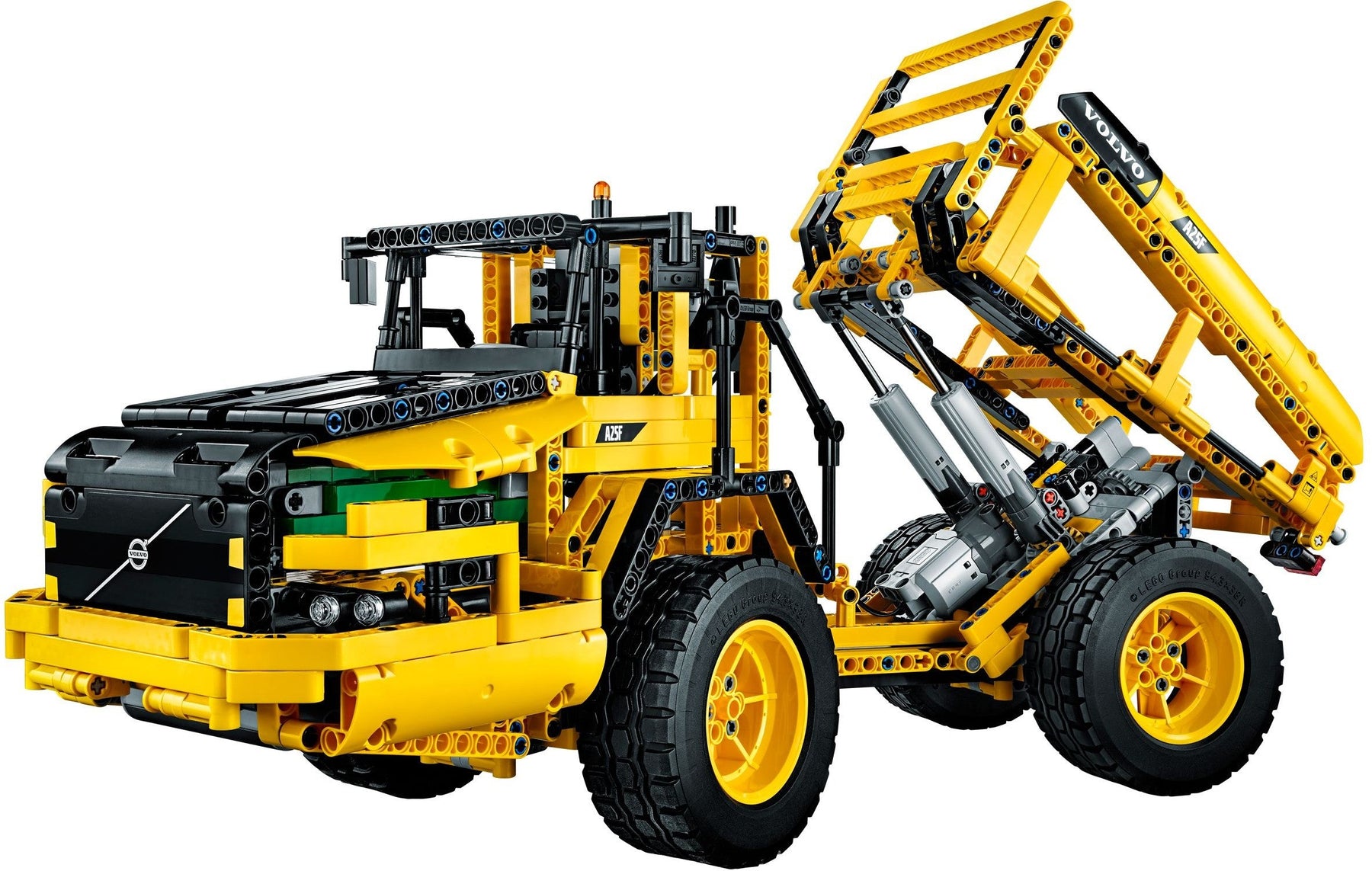 LEGO 42030 Volvo L350F Wheel Loader - Technic RC Set - SuperSaverAU - view 4