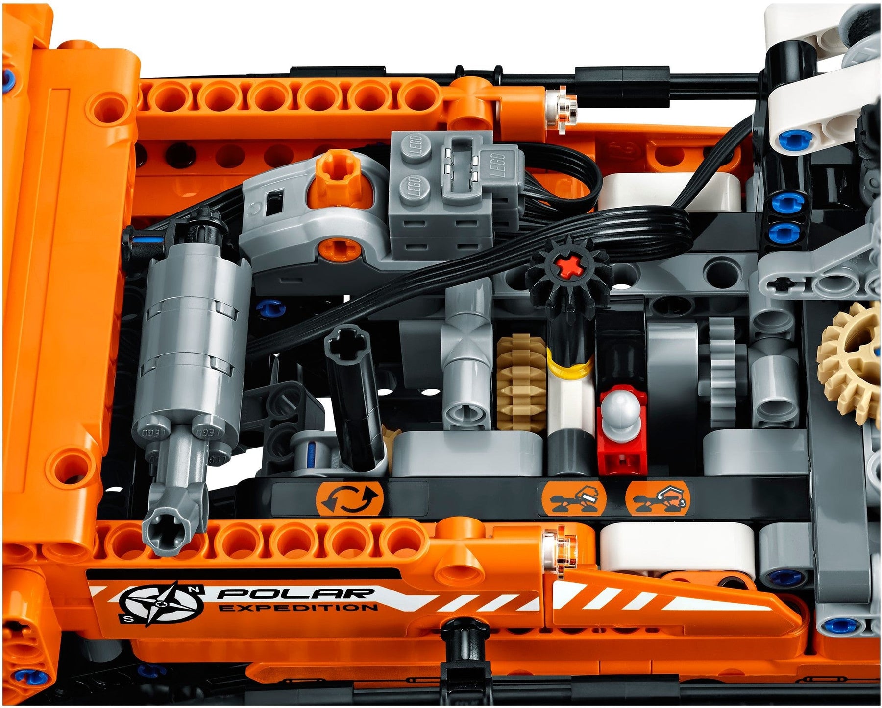 LEGO 42038 Arctic Truck: Snow Crawler with Crane & Tracks - SuperSaverAU - view 6