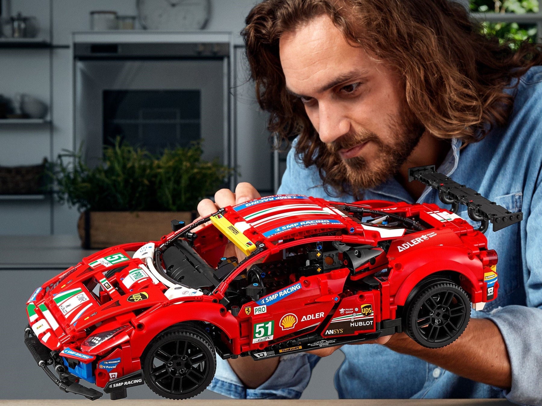 LEGO TECHNIC 42125 Ferrari 488 GTE ‘AF Corse #51’ - SuperSaverAU - view 7