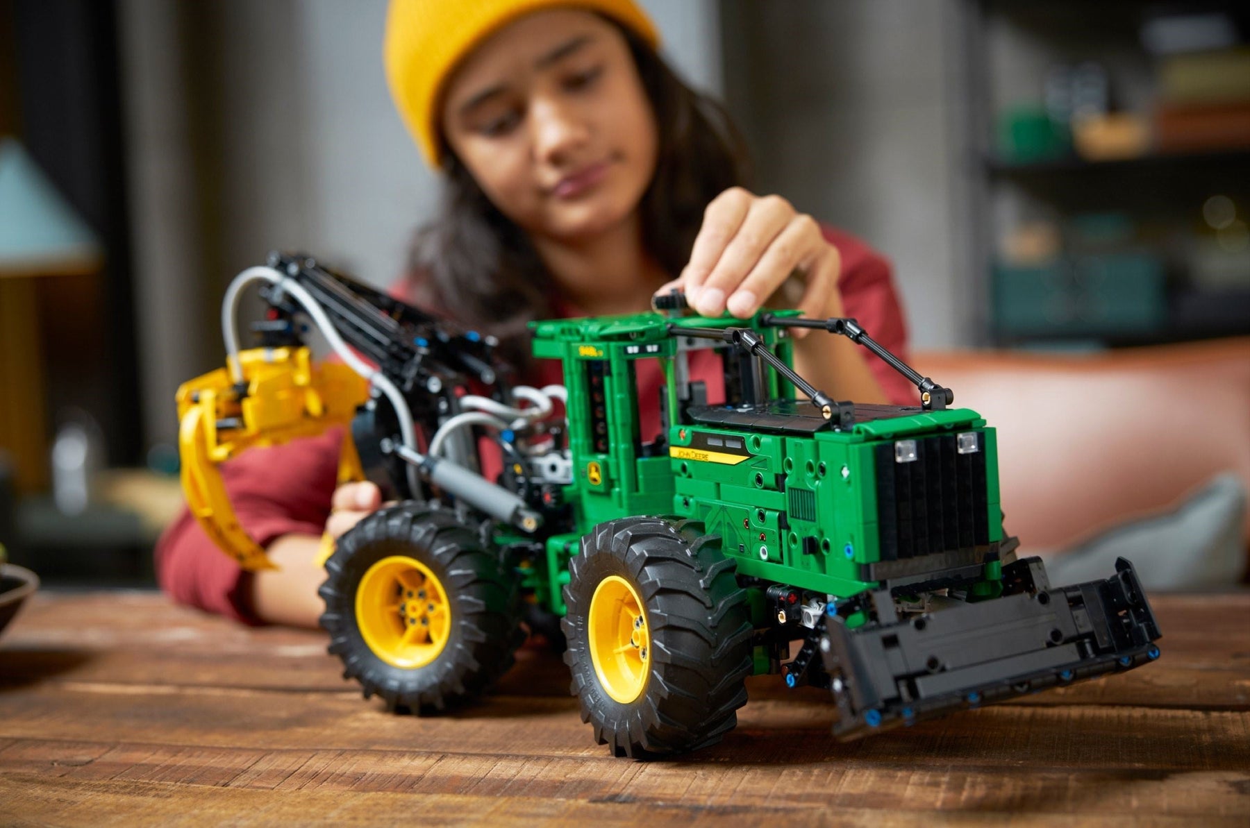 LEGO Technic Series 42157 John Deere 948L-II Skidder- Auzzi Store