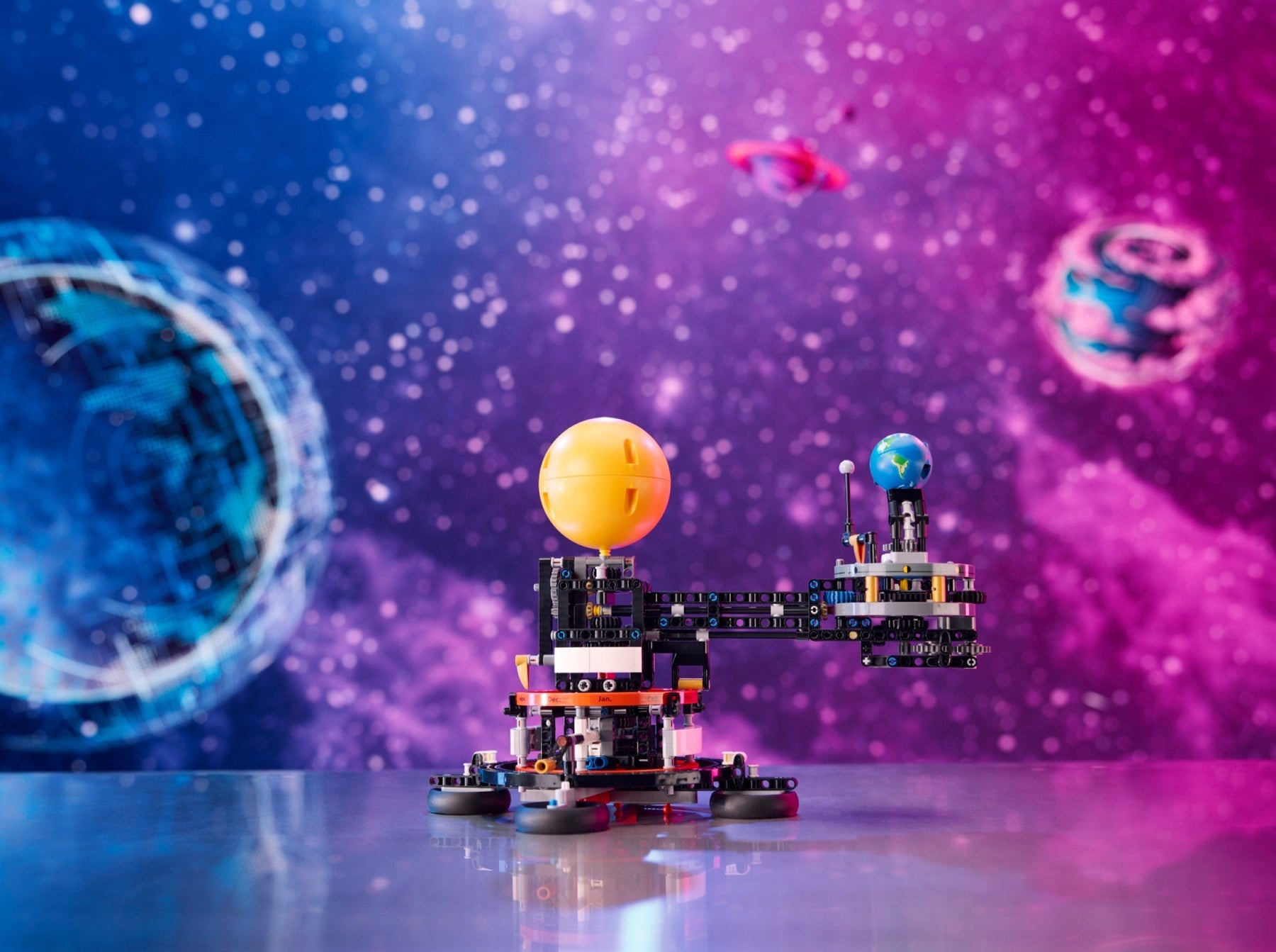 LEGO Technic 42179 Planet Earth and Moon in Orbit - SuperSaverAU - view 5
