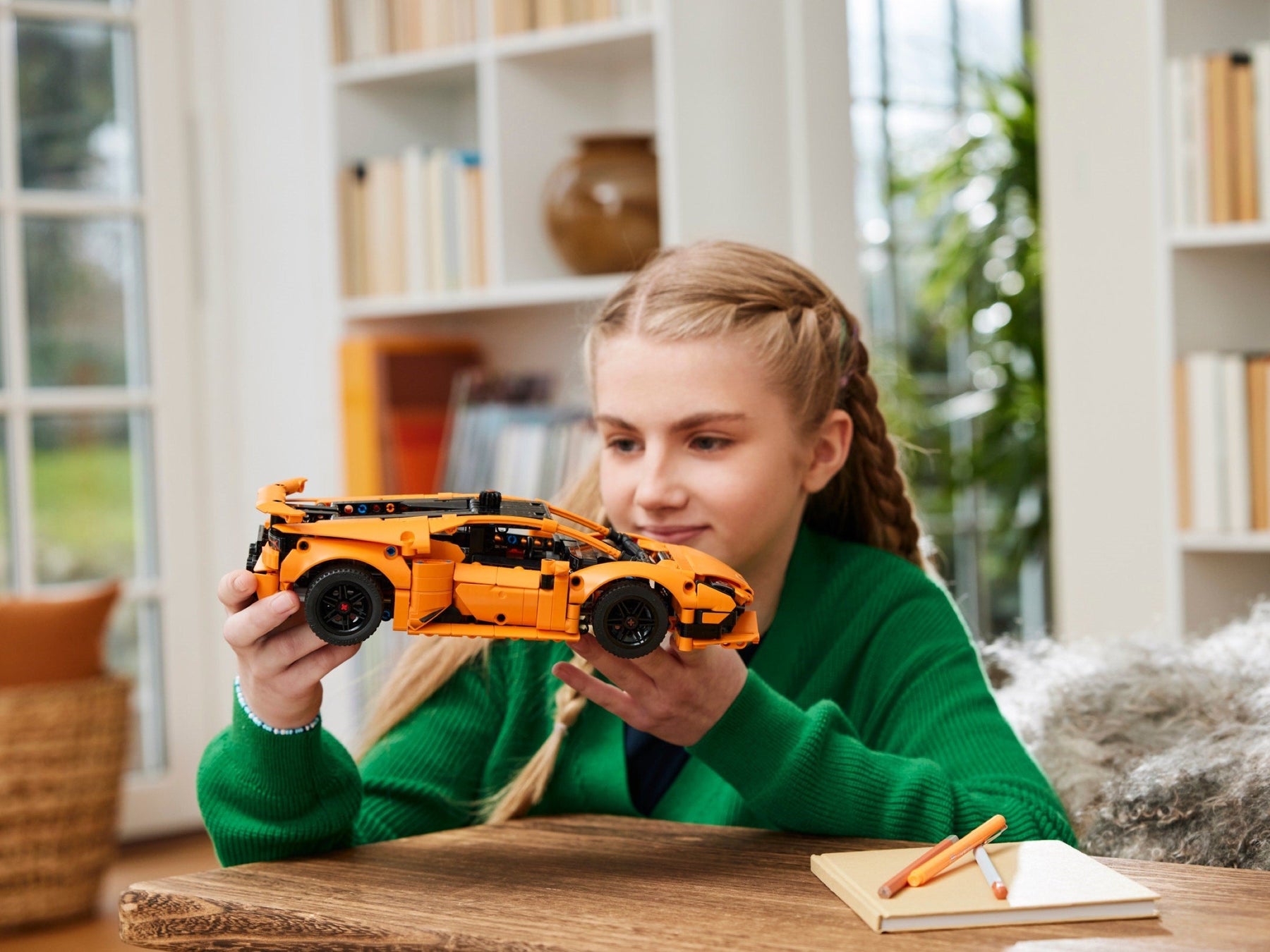 LEGO Technic Lamborghini Huracán Tecnica Orange 42195 - SuperSaverAU - view 7