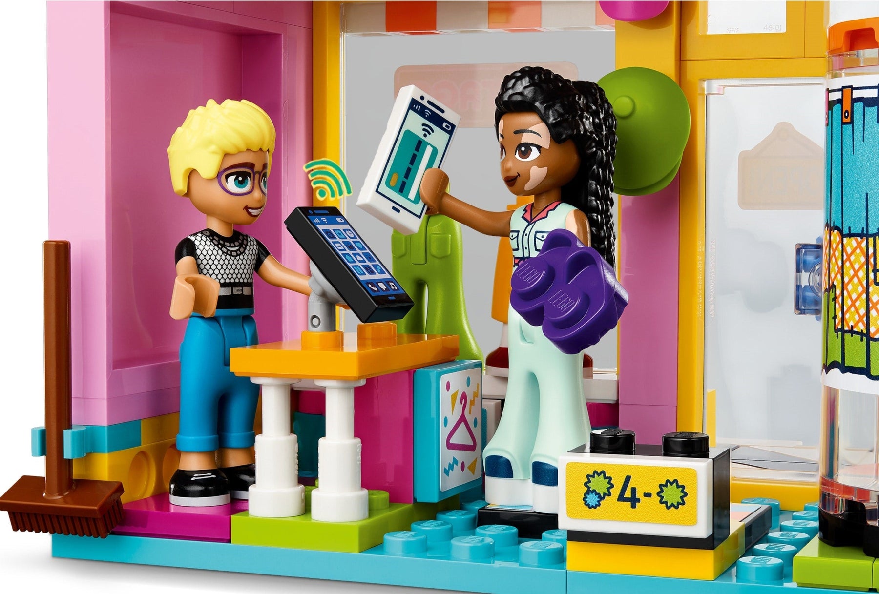 LEGO Friends Vintage Fashion Store 42613 - SuperSaverAU - view 6