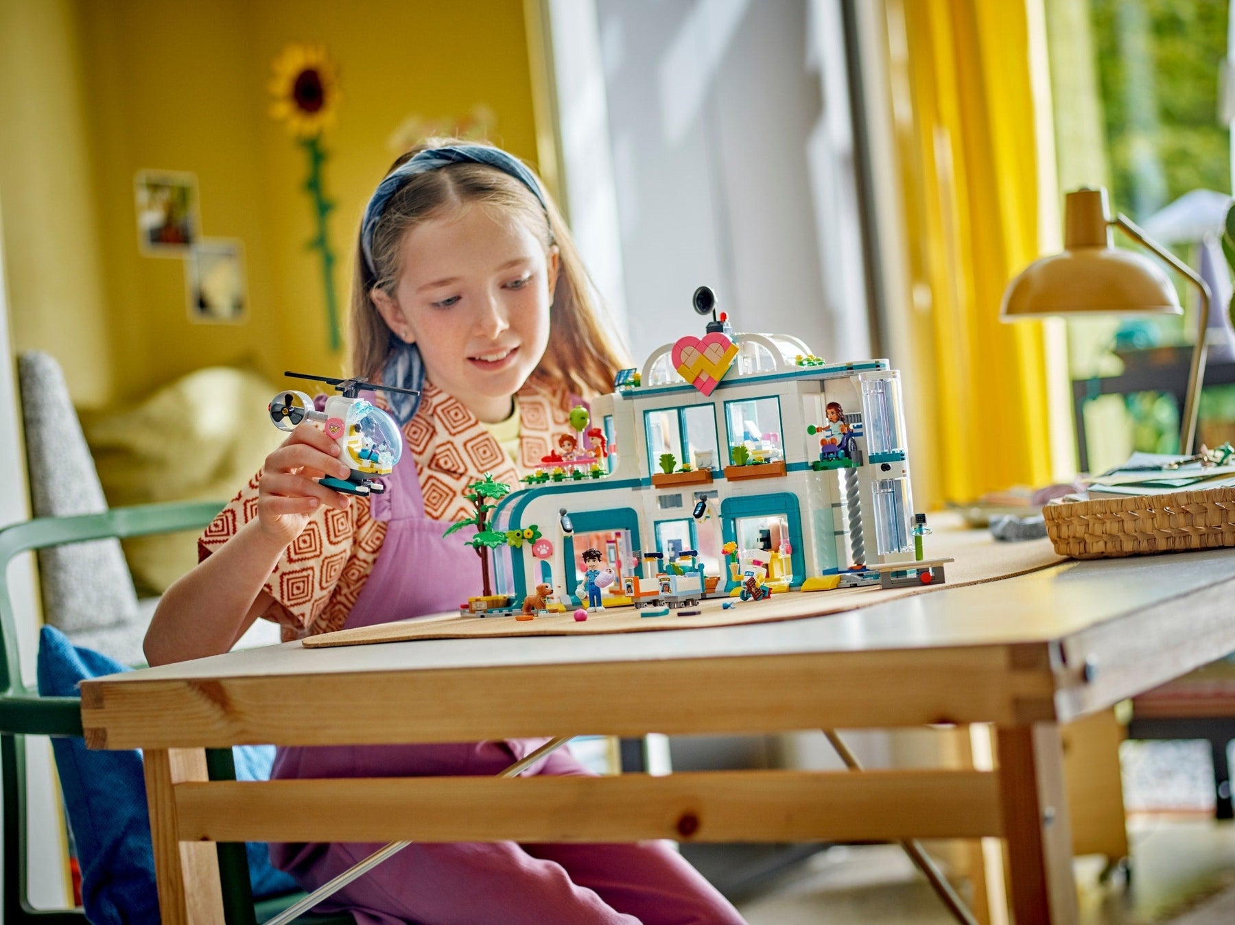 LEGO LEGO Friends Series 42621 Heartlake City Hospital- Auzzi Store