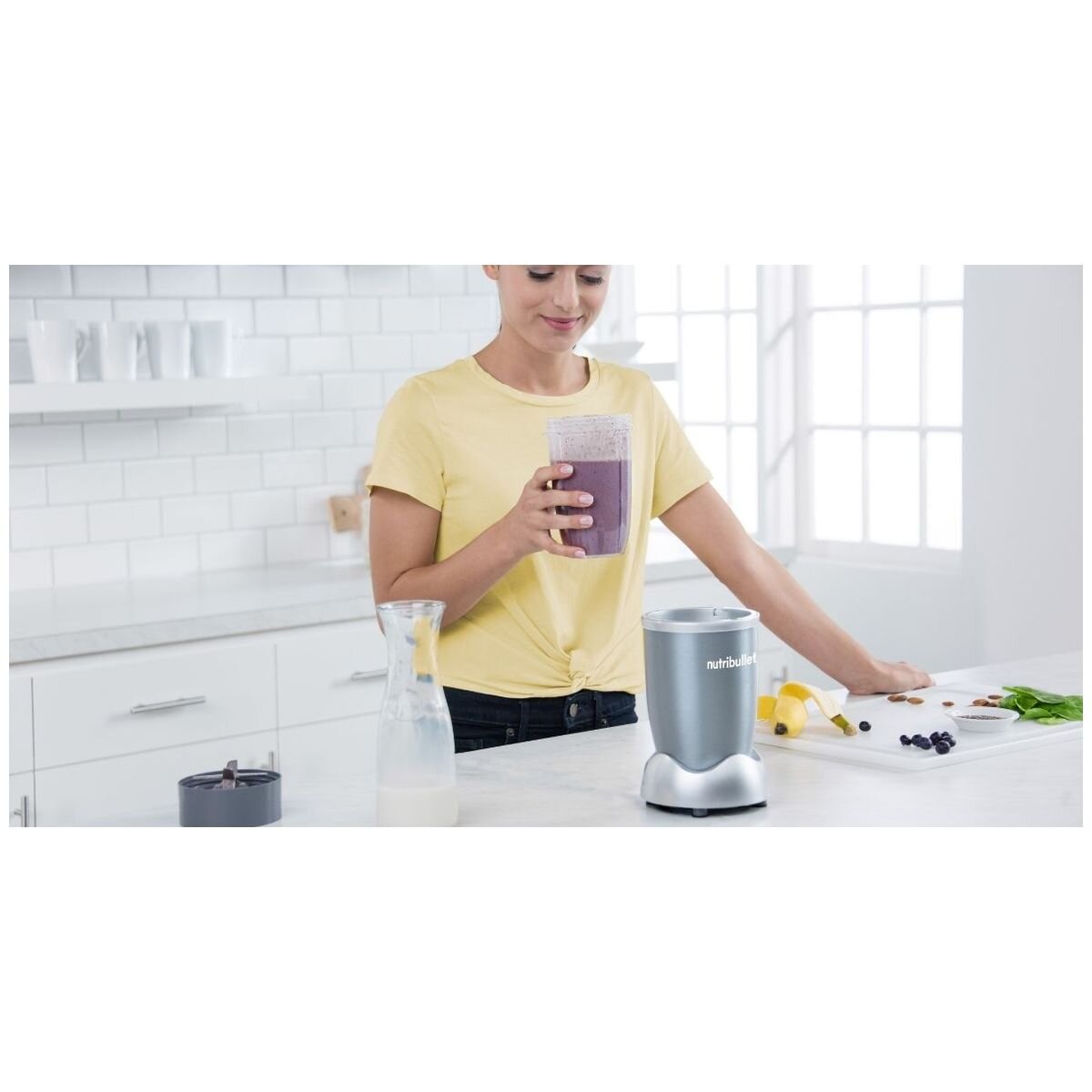 NutriBullet 600 Series 5 Piece Personal Blender - 600W Motor, Extractor Blade, Grey - NBR-0507LG