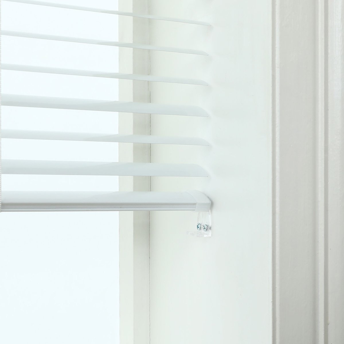 Windoware Venetian Blind Hold Down Clip 2 Pack - Clear - Durable Plastic - SuperSaverAU - view 2