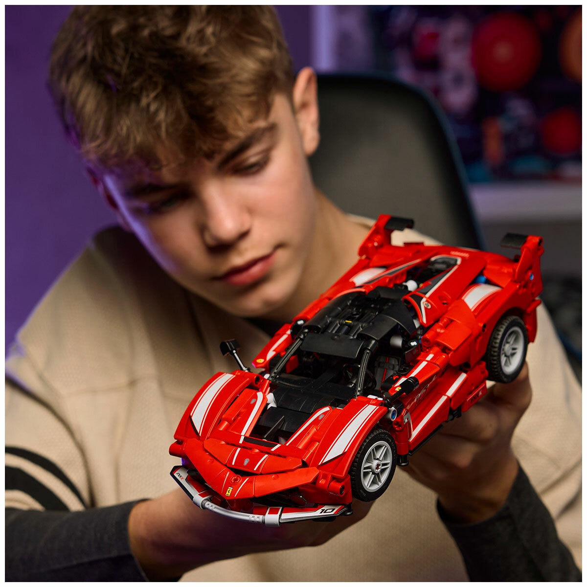 LEGO Technic Ferrari FXX K Model 42212