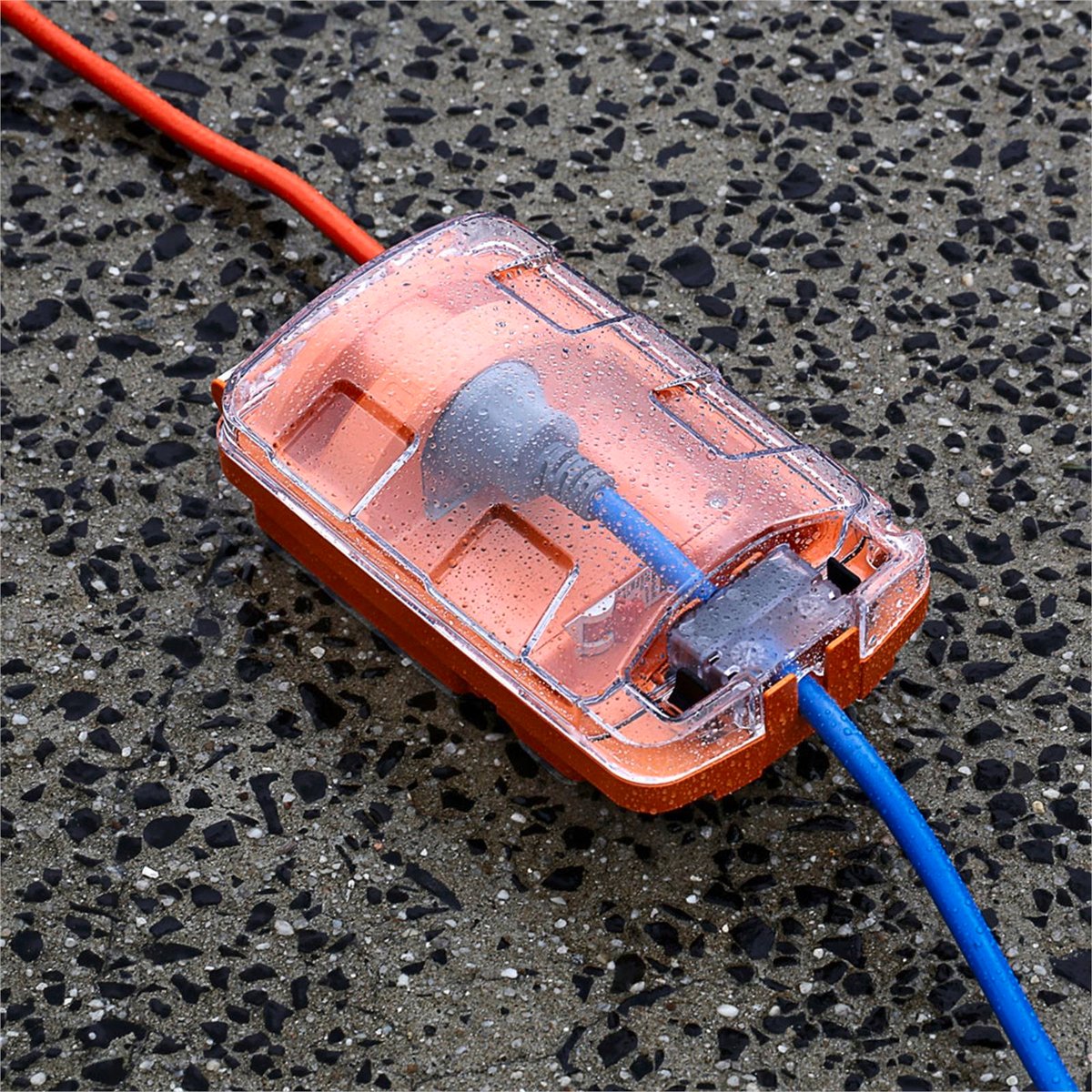 Ampfibian 15A to 10A RV-Plus Adaptor - Compact PC - Safe Weatherproof - SuperSaverAU - view 2