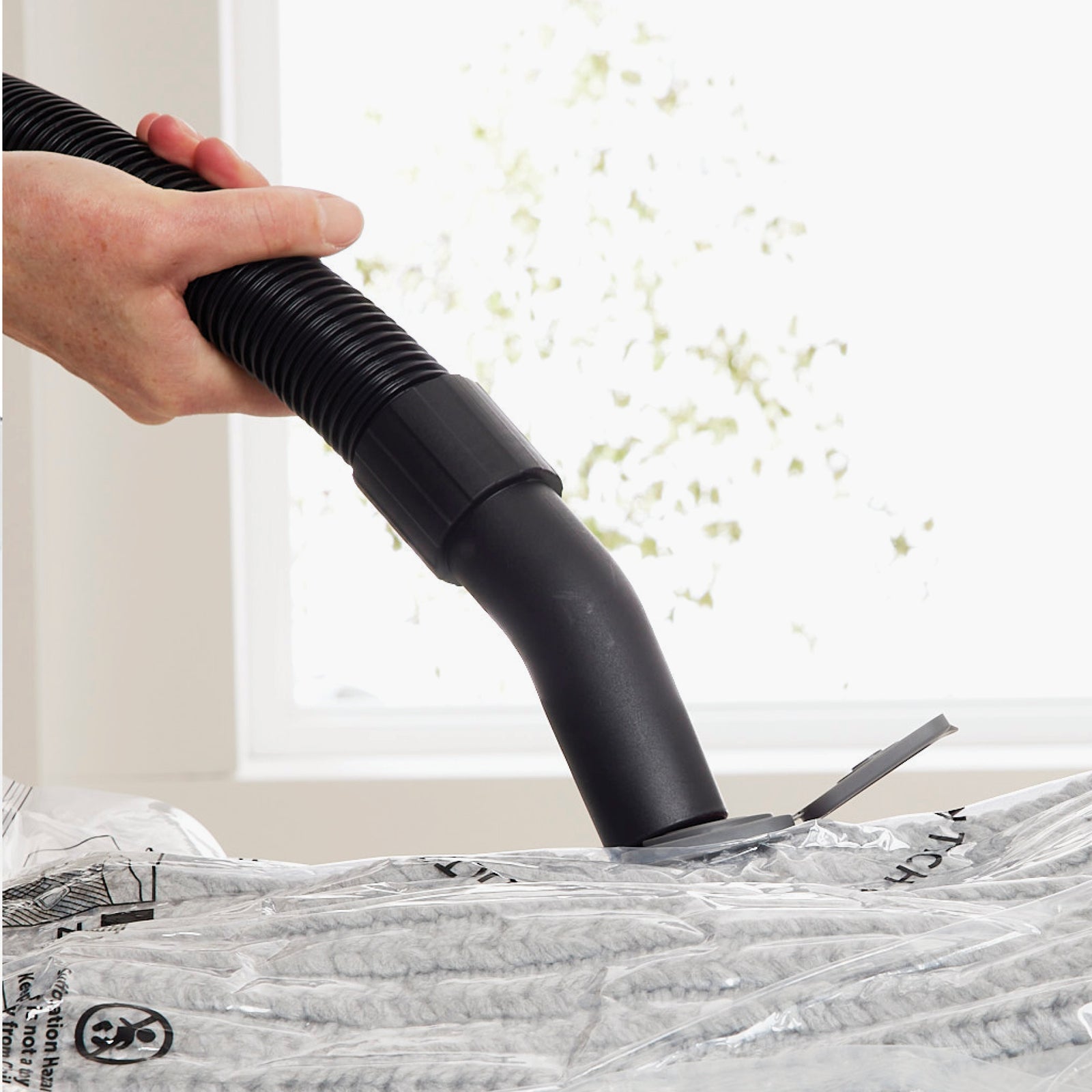 Ezy Storage Insta Space Hang Flat Vacuum Bag - X-Large