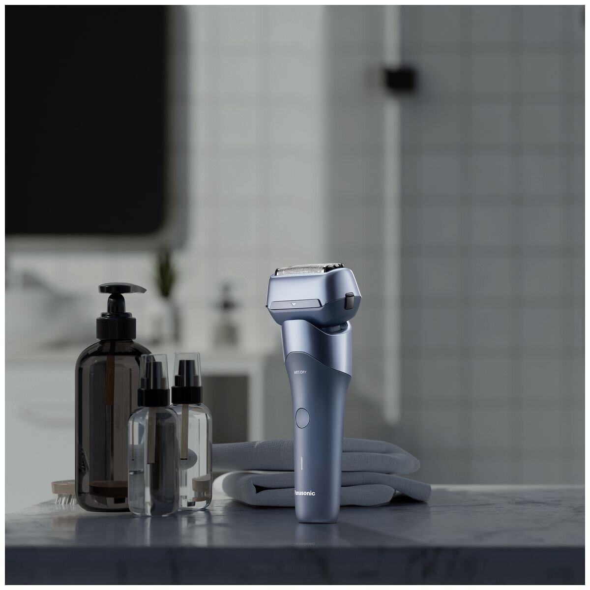 Panasonic Series 500 3-Blade Electric Shaver - Blue - 10D Flexible Head, Wet and Dry, USB-C - ES-RM3FXA541