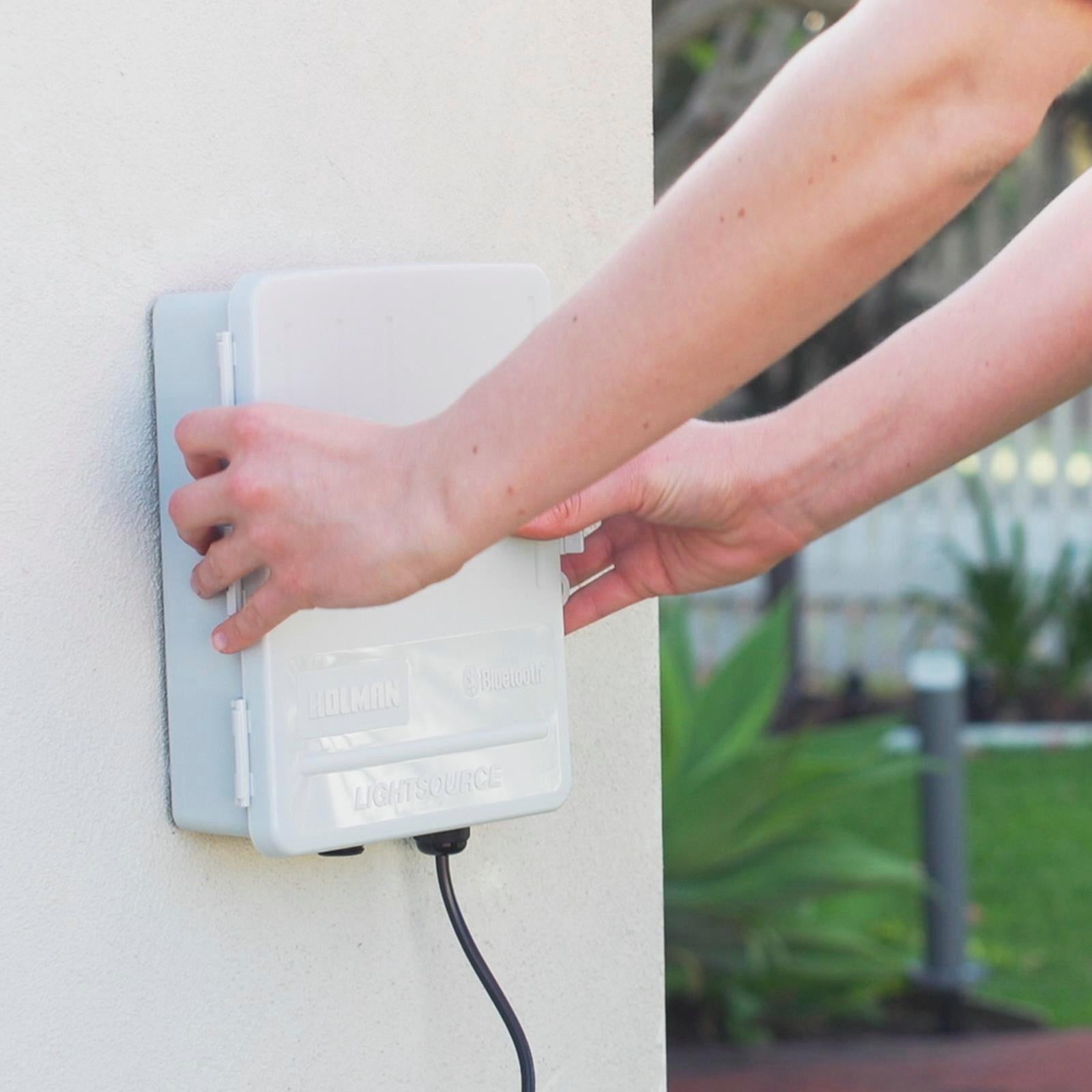Holman 60W 12V Warm White Garden Light Transformer Hub Manual Lightsource Controller CLW60