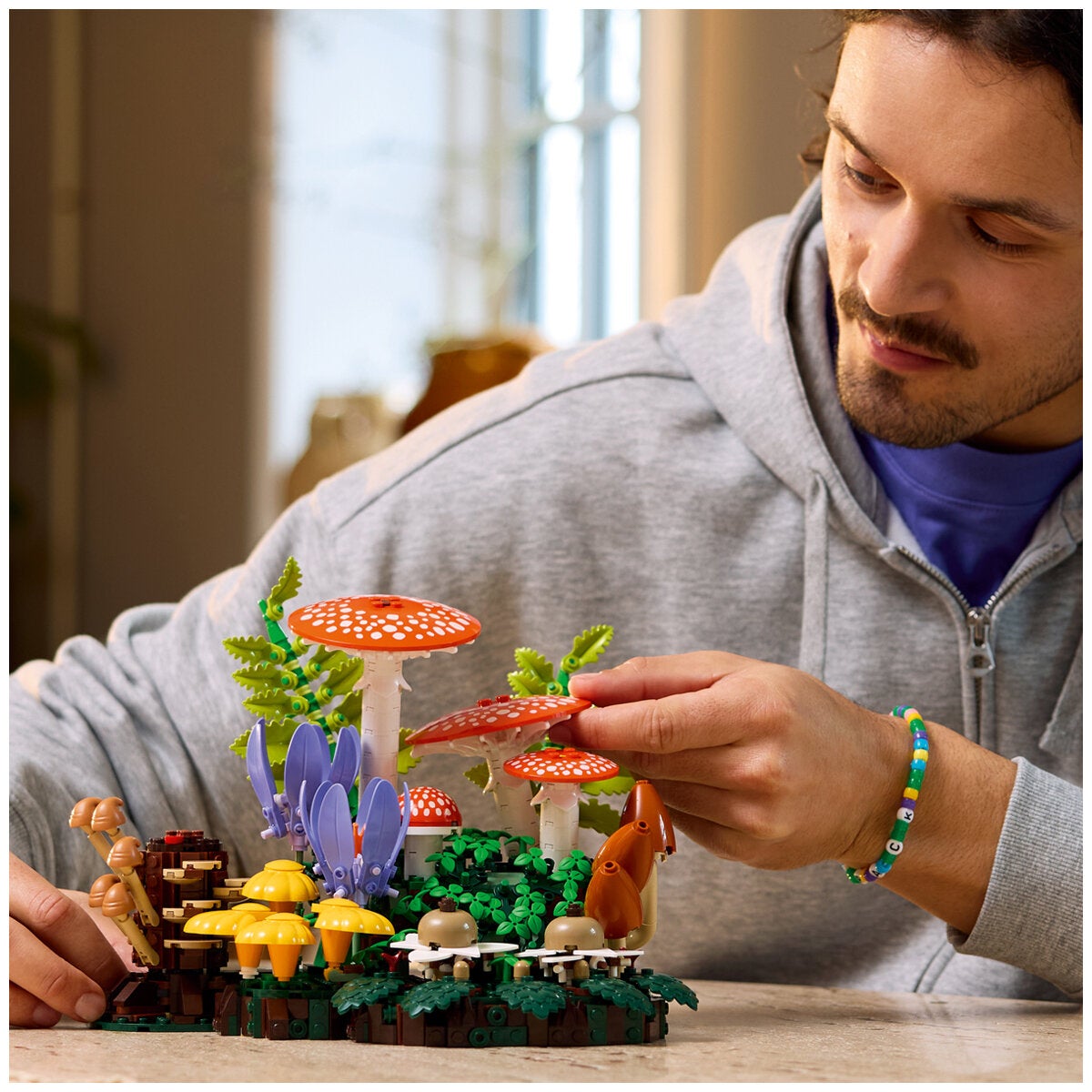LEGO Woodland Mushrooms Model Kit Botanicals 806 Pieces Display Decor 11505 — image 6
