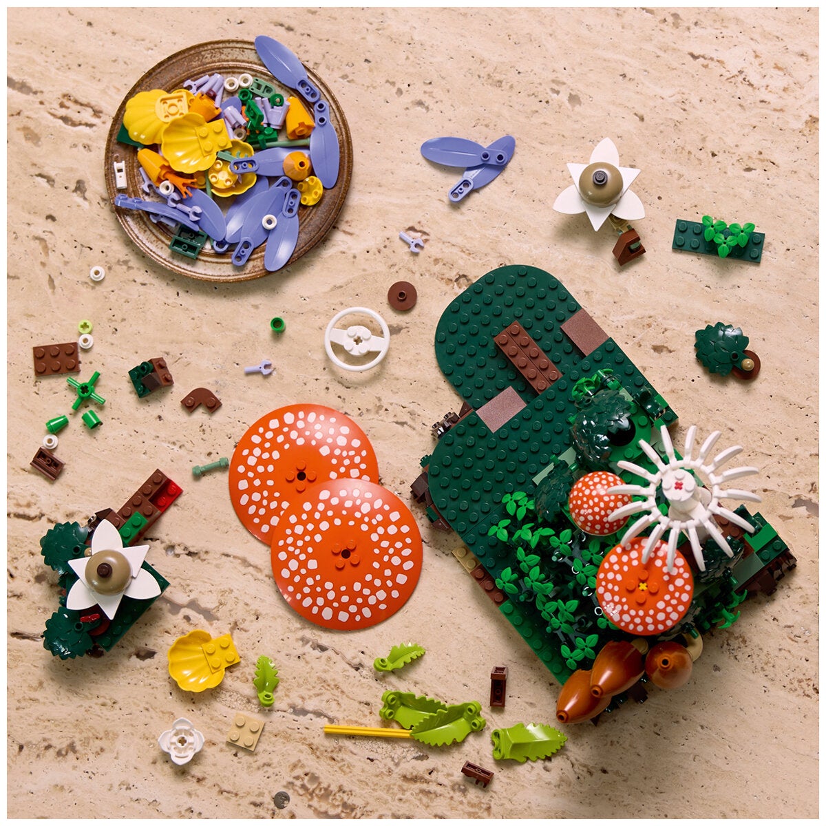 LEGO Woodland Mushrooms Model Kit Botanicals 806 Pieces Display Decor 11505 — image 5