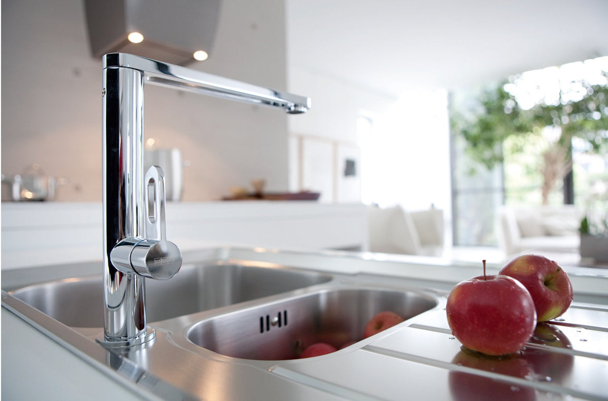 Franke Neptune 1 and 1/4 bowl sink with right hand drainer - 27L and 6L bowls, topmount - NEX651RHD