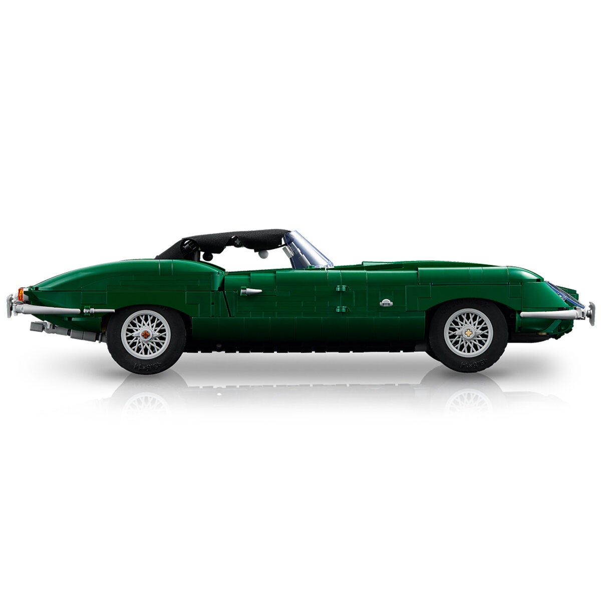 LEGO Jaguar E-Type Model Car Kit Icons 1673 Pieces Collectible 11381 — image 8