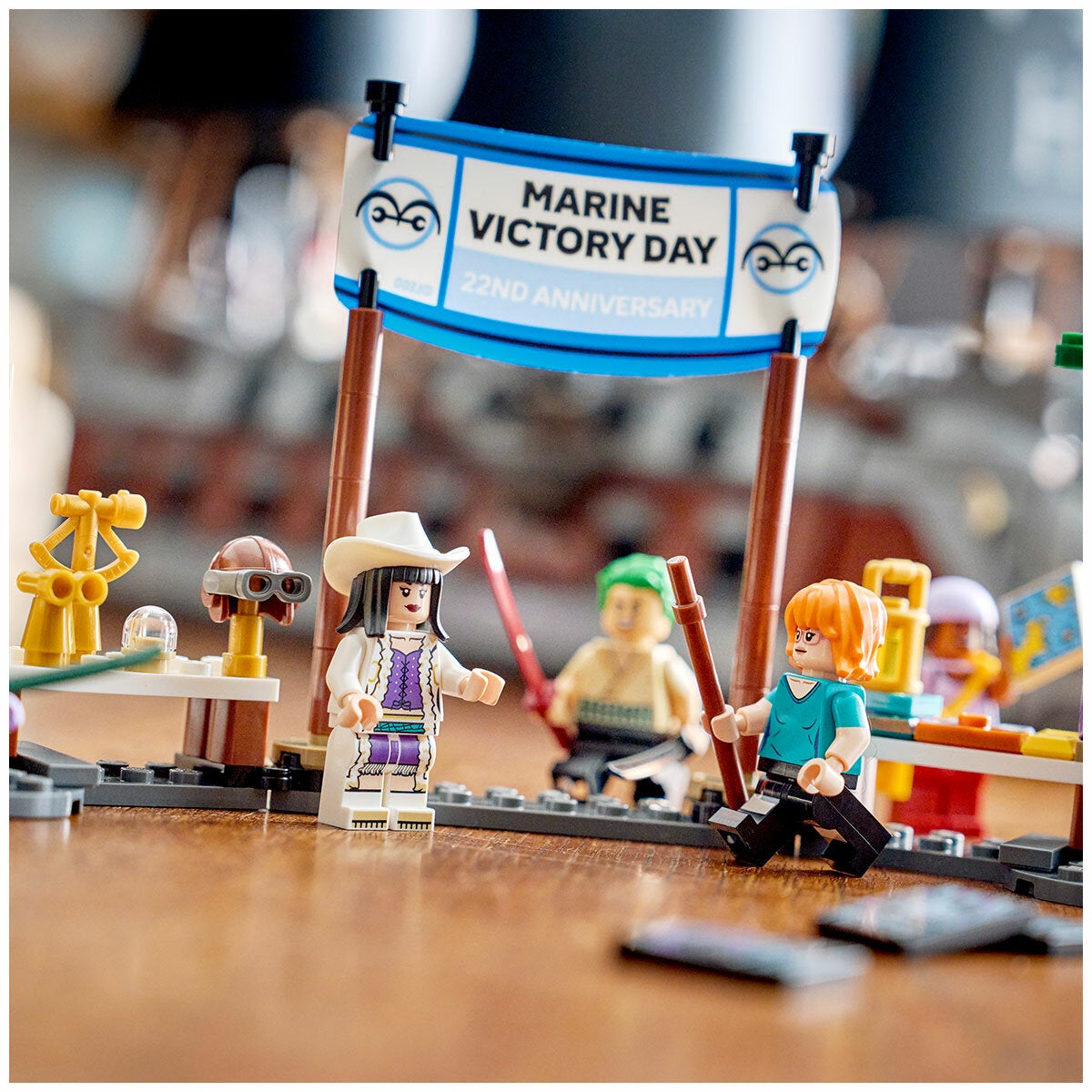 LEGO Garp's Marine Battleship One Piece Ship Model Kit 8 Minifigures 75646 — image 4