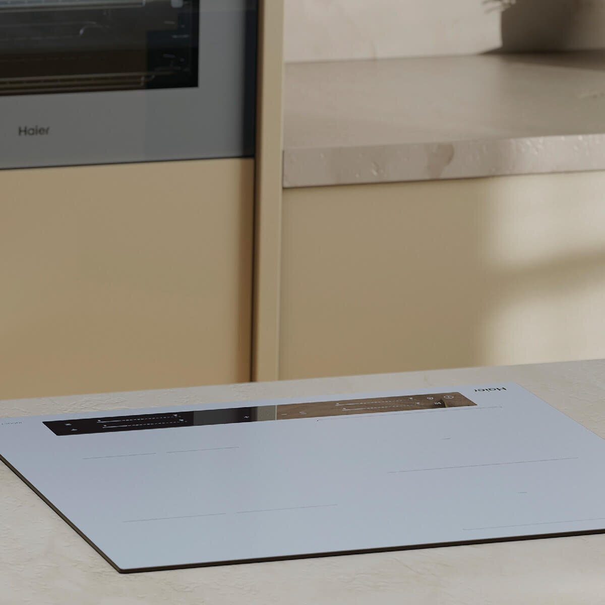 Haier 60cm 500 Series induction cooktop - Flexi Zone, Wi-Fi, hood to hob pairing, grey glass - HCI604FTG4