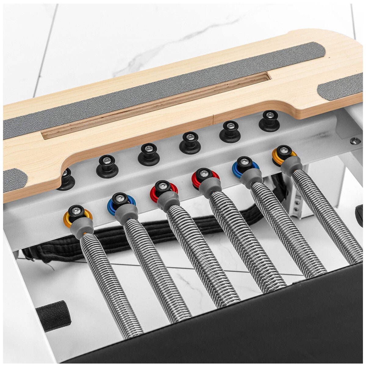 Lifespan Fitness Contour Studio reformer bed set - aluminium frame - black accents - LFRF-CONTSTU