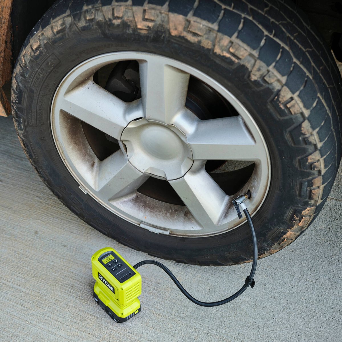 Ryobi 18V ONE+ High Pressure Inflator 160 PSI Skin Only RPI18