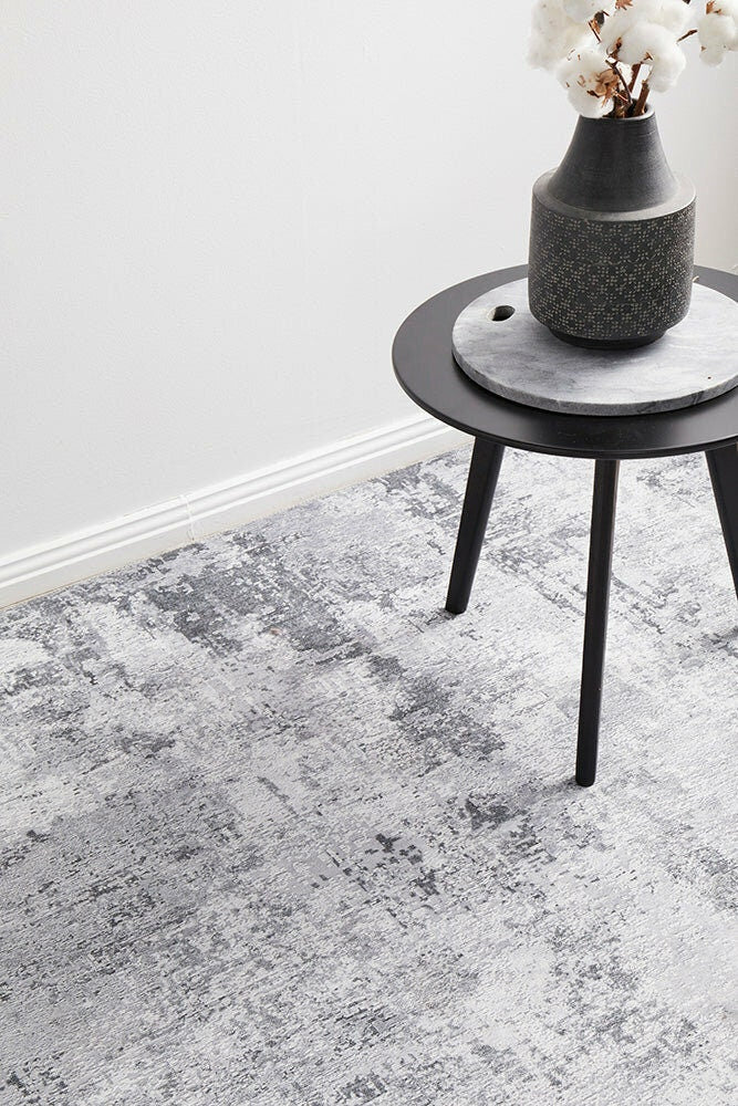 Rug Culture Illusions Medium Silver & Grey Polyester Rug 220x150cm - 3mm Pile - ILU156SILVER220X150