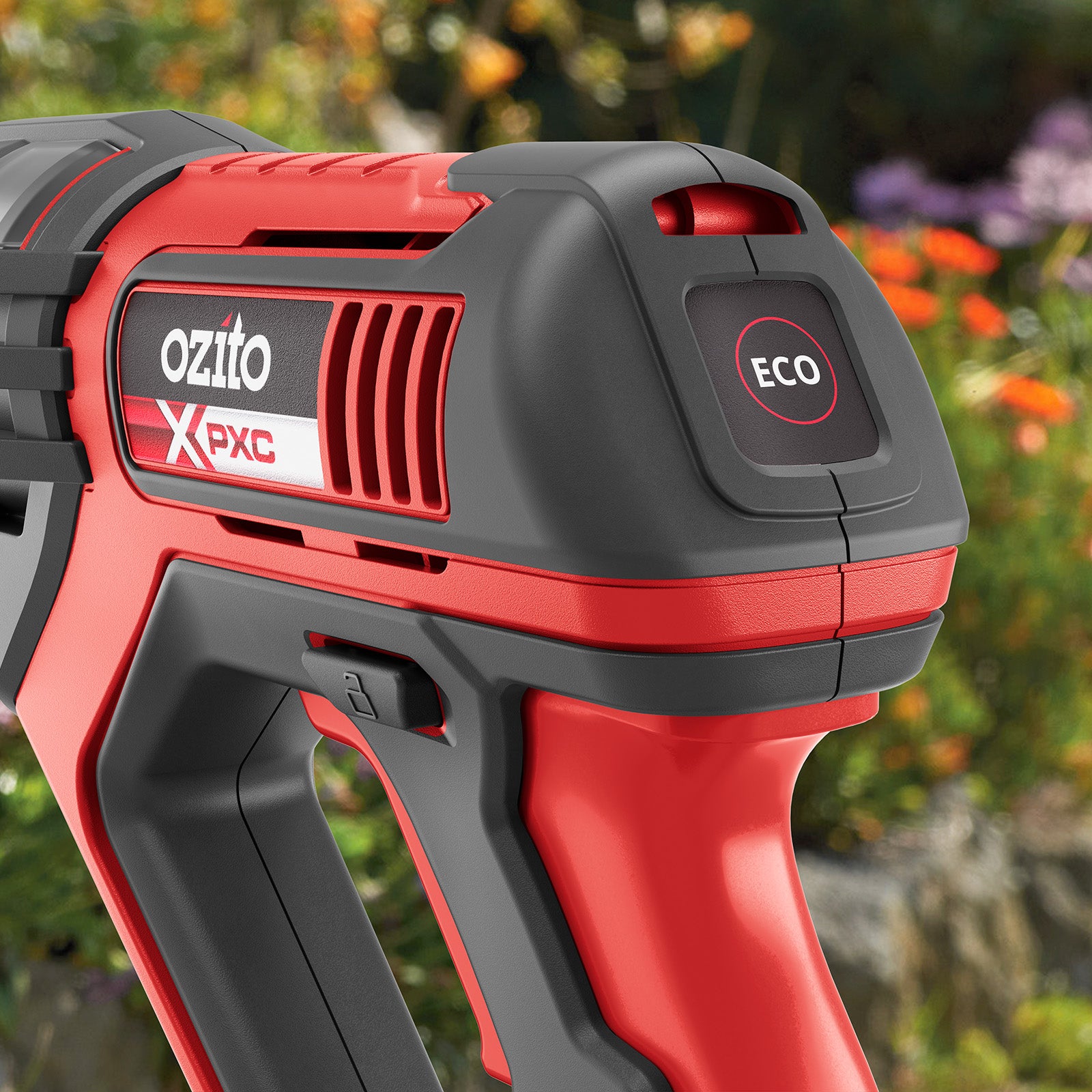 Ozito PXC 18V 2.5Ah 348PSI Cordless Portable Pressure Washer Kit PXPWK-2524