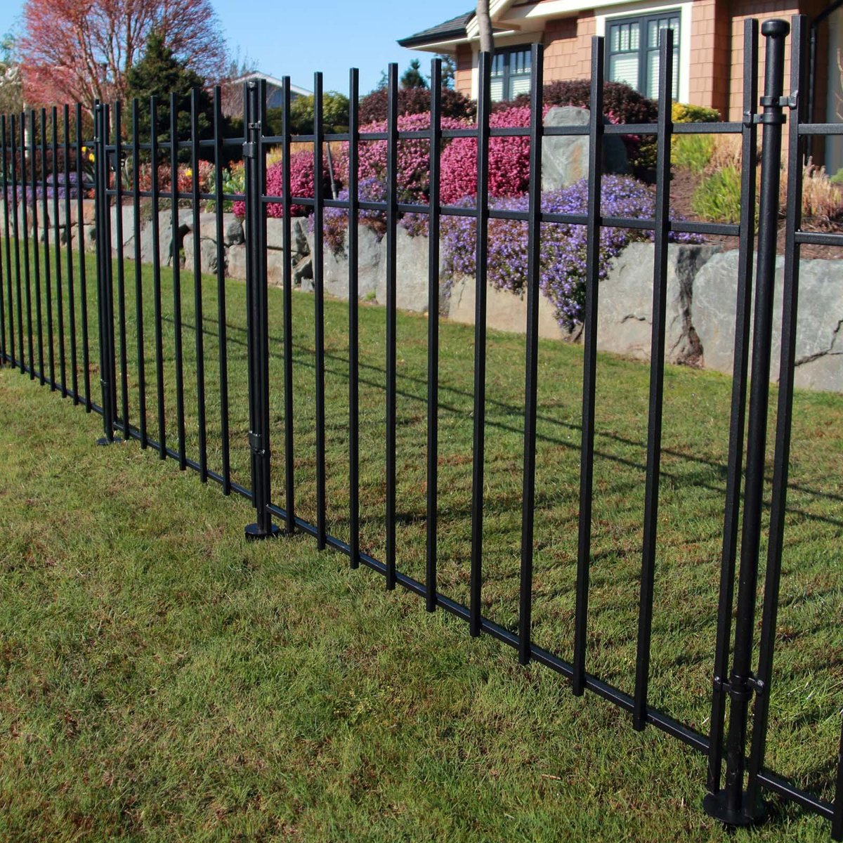 Peak No-Dig 400mm Black Steel Fence Post Spike for Corners, Ends & Gates