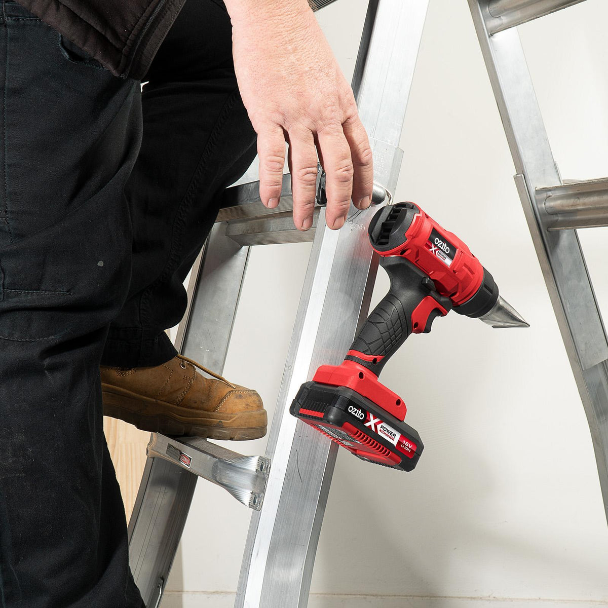 Ozito PXC 18V Cordless Heat Gun - Skin Only PXHGS-550