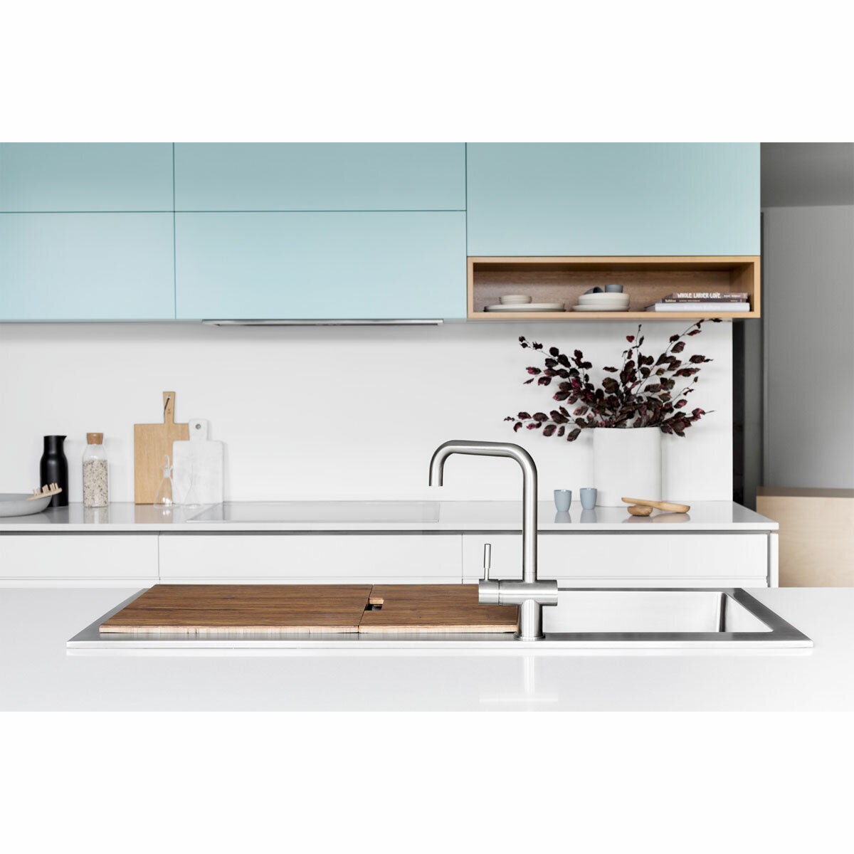 Sussex Taps Voda Square Neck Mixer Tap - Brushed Gold, 4 Star Water Rating - VSMQ-02