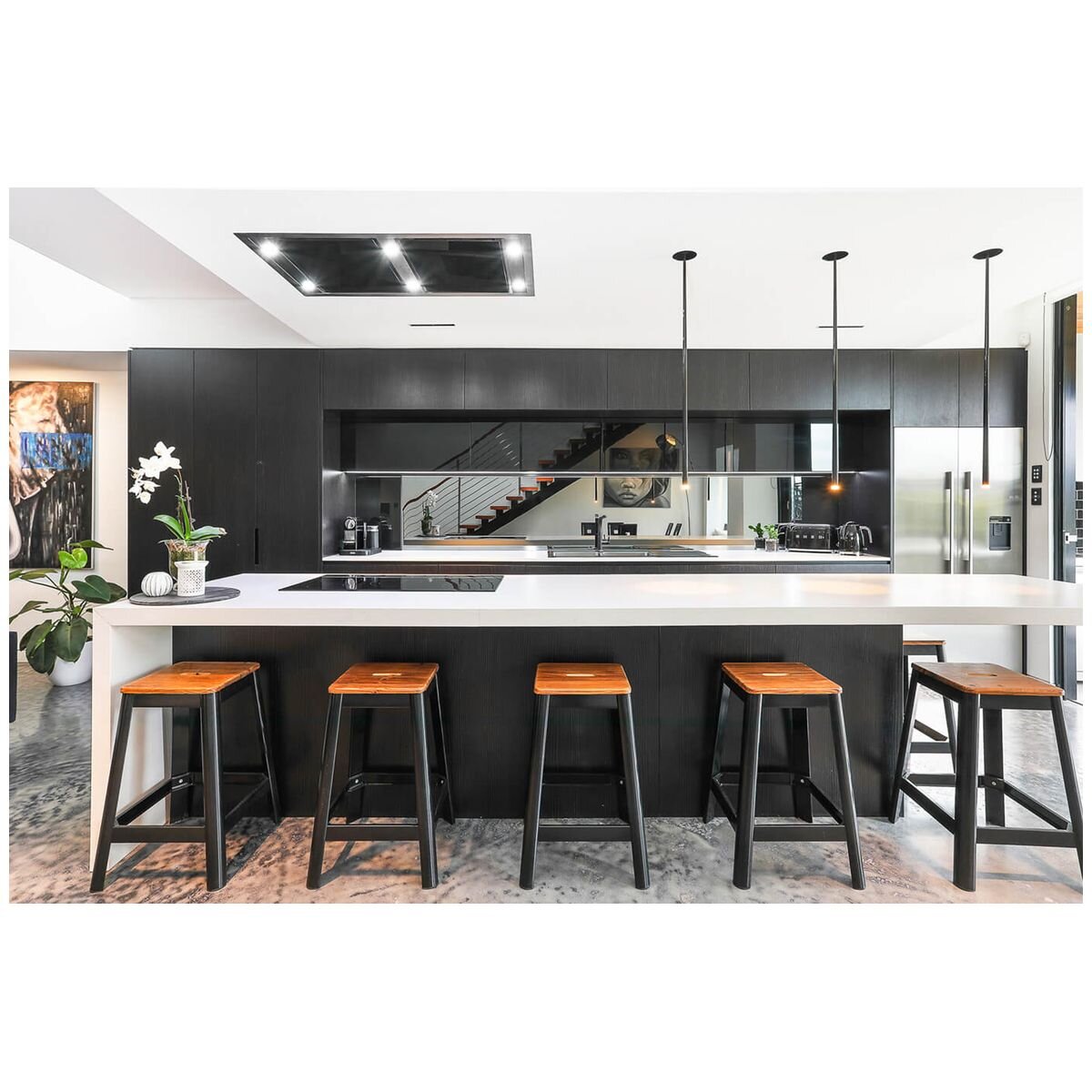 Schweigen 120cm Ceiling Cassette Rangehood - Black Glass, 3000m³/h, Twin Motors - UM422G-12SP2PAK