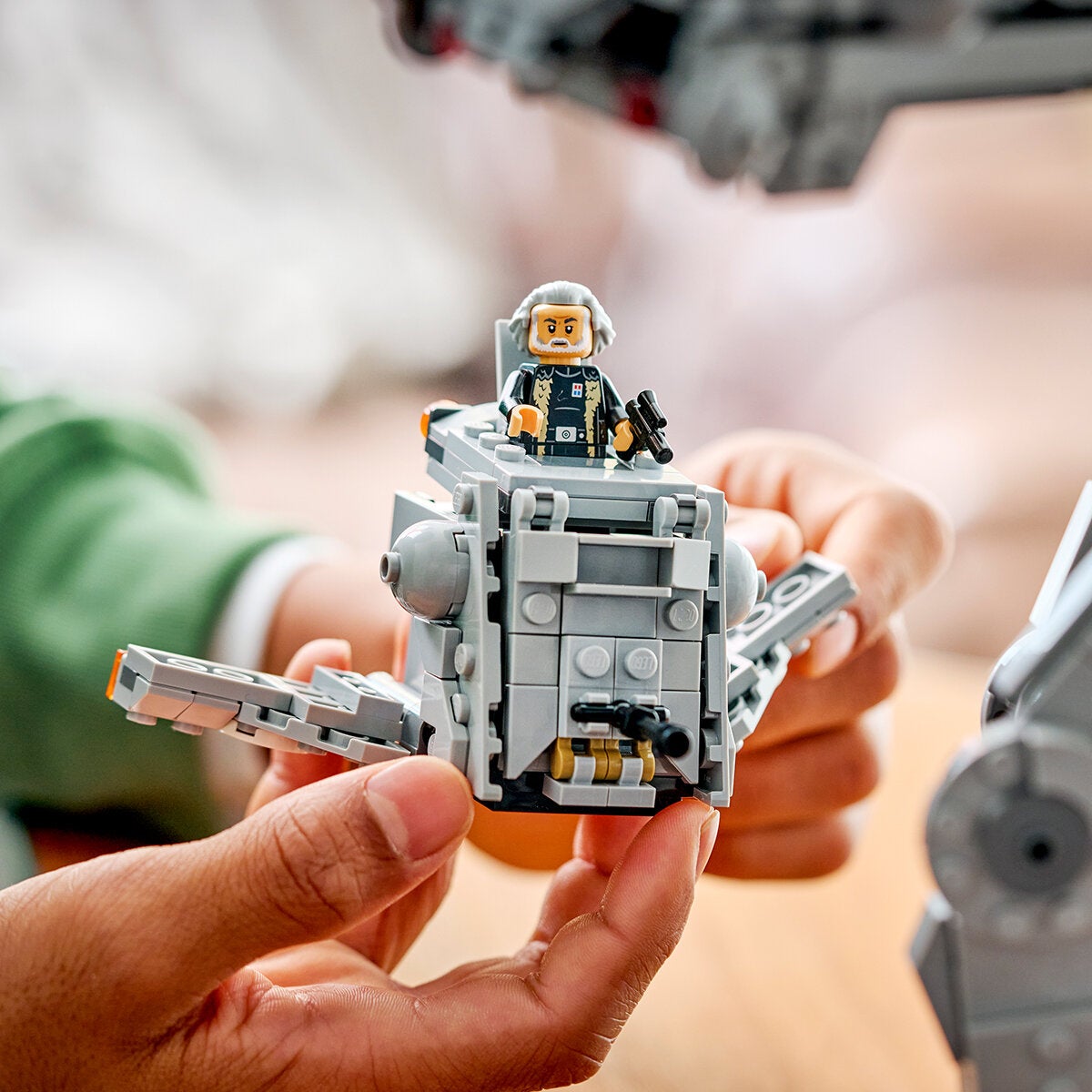 The Mandalorian and Grogu AT-AT Walker Toy with 7 Minifigures and Speeder Bike from LEGO Star Wars 75454 — image 7