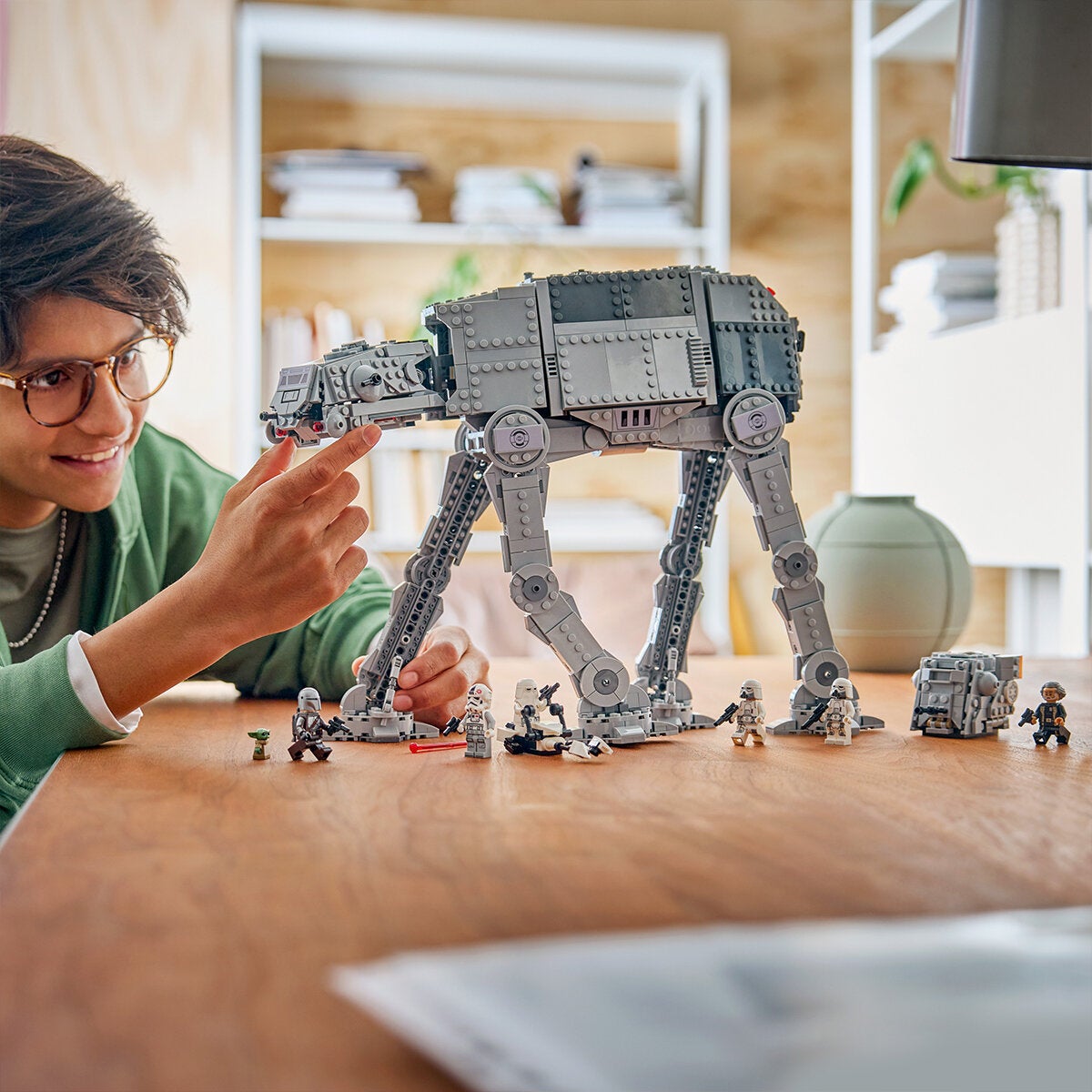 The Mandalorian and Grogu AT-AT Walker Toy with 7 Minifigures and Speeder Bike from LEGO Star Wars 75454 — image 8